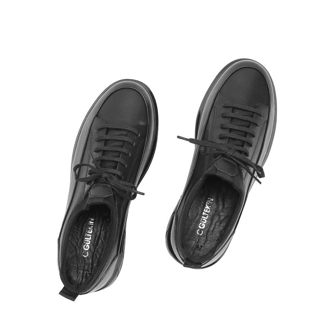 Celal Gültekin Erkek Siyah Bağcıklı Kalın Tabanlı Deri Sneaker