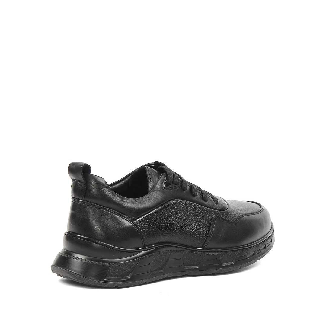 Celal Gültekin Erkek Siyah Bağcıklı Kalın Tabanlı Deri Sneaker