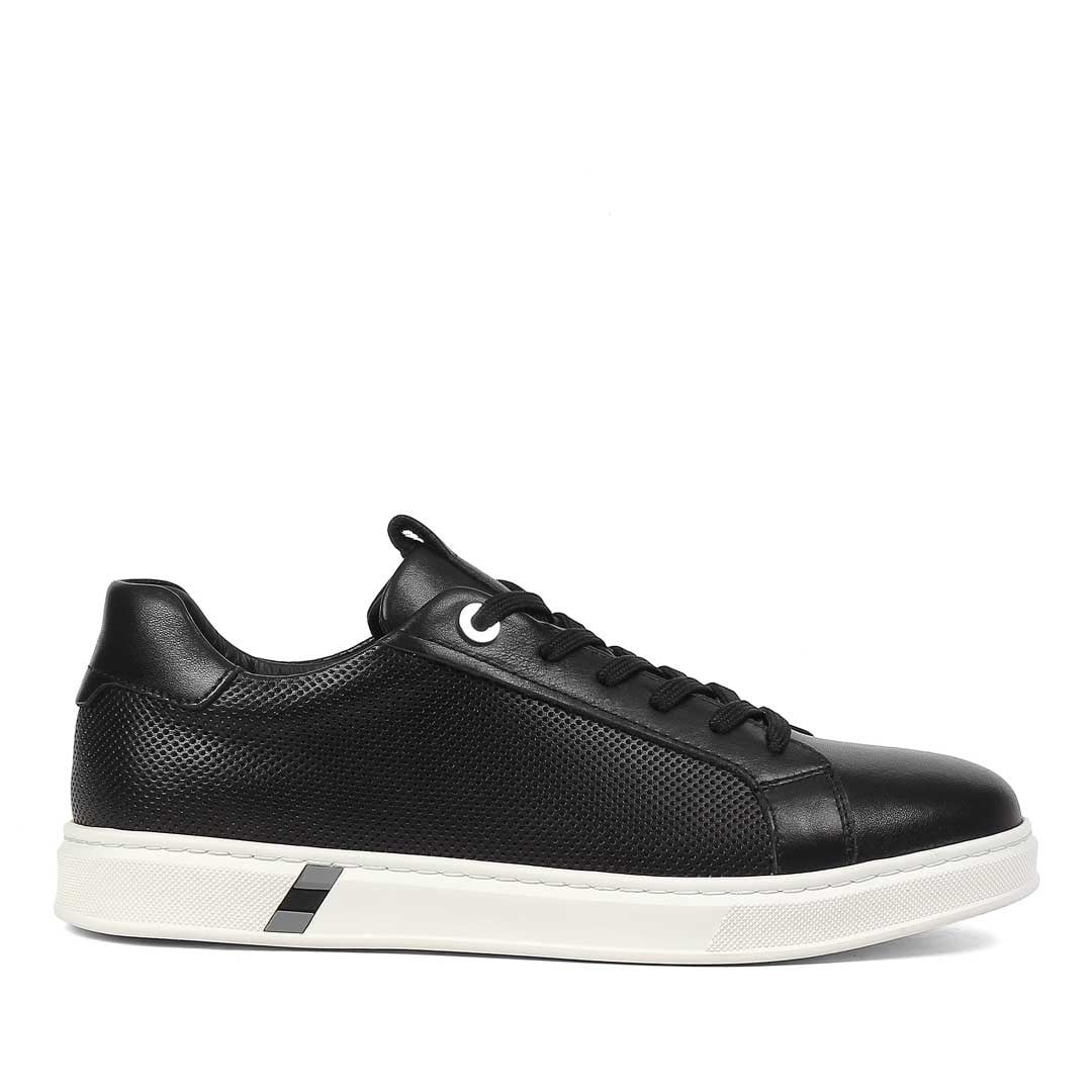 Celal Gültekin Erkek Siyah Bağcıklı Kalın Tabanlı Deri Sneaker
