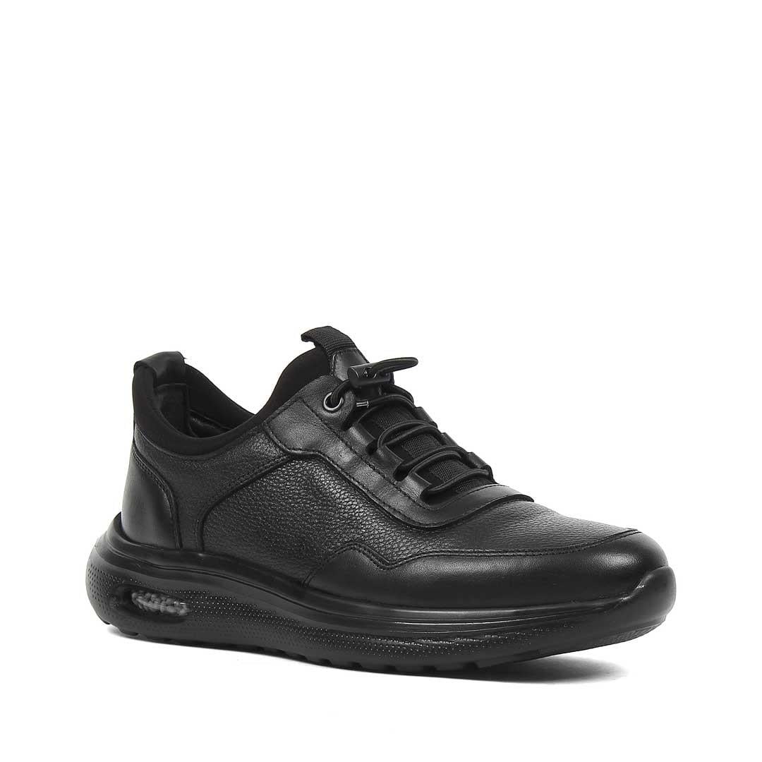 Celal Gültekin Erkek Siyah Bağcıklı Kalın Tabanlı Deri Sneaker