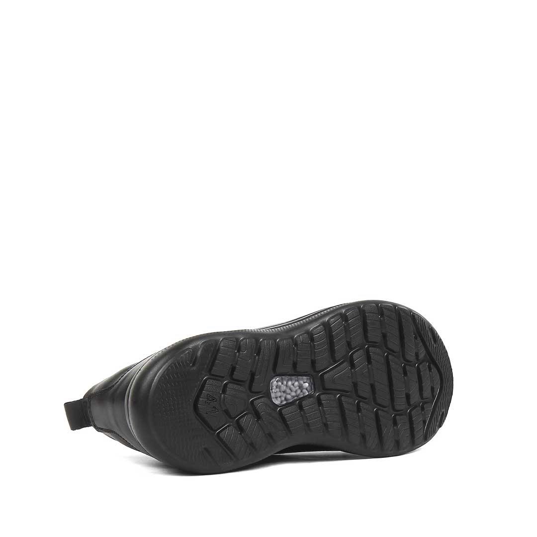 Celal Gültekin Erkek Siyah Bağcıklı Kalın Tabanlı Deri Sneaker
