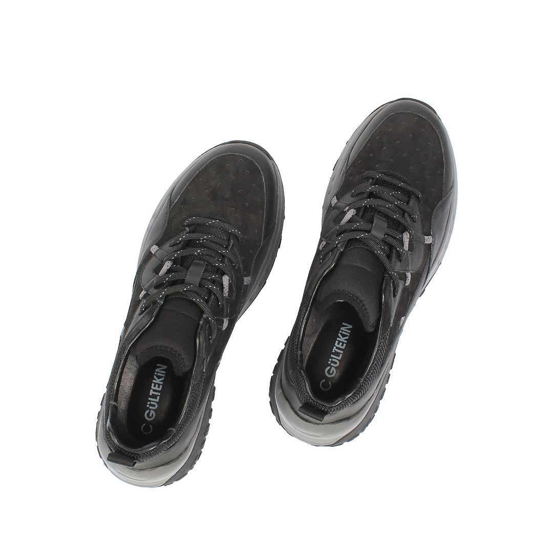 Celal Gültekin Erkek Siyah Bağcıklı Kalın Tabanlı Nubuk Deri Sneaker