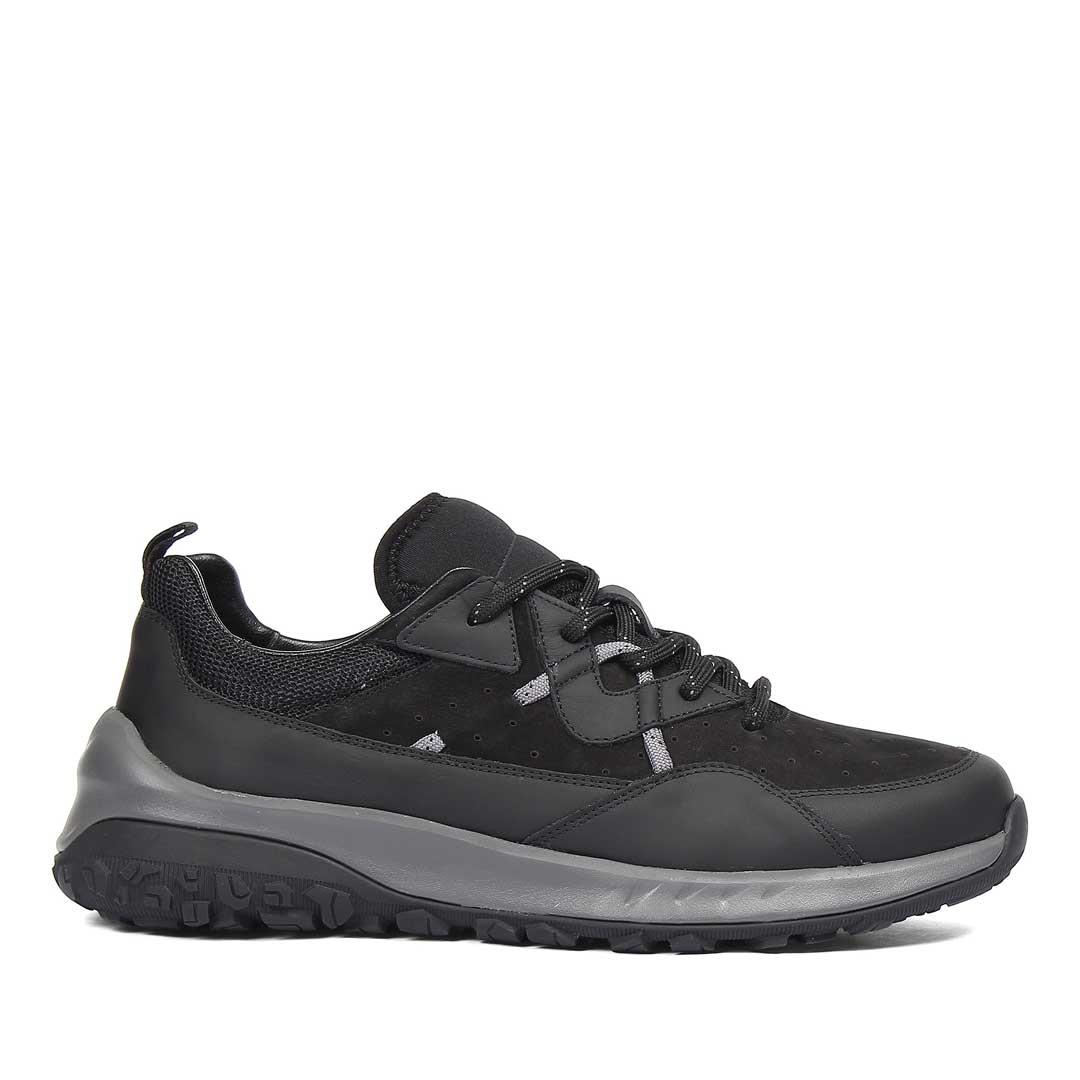 Celal Gültekin Erkek Siyah Bağcıklı Kalın Tabanlı Nubuk Deri Sneaker