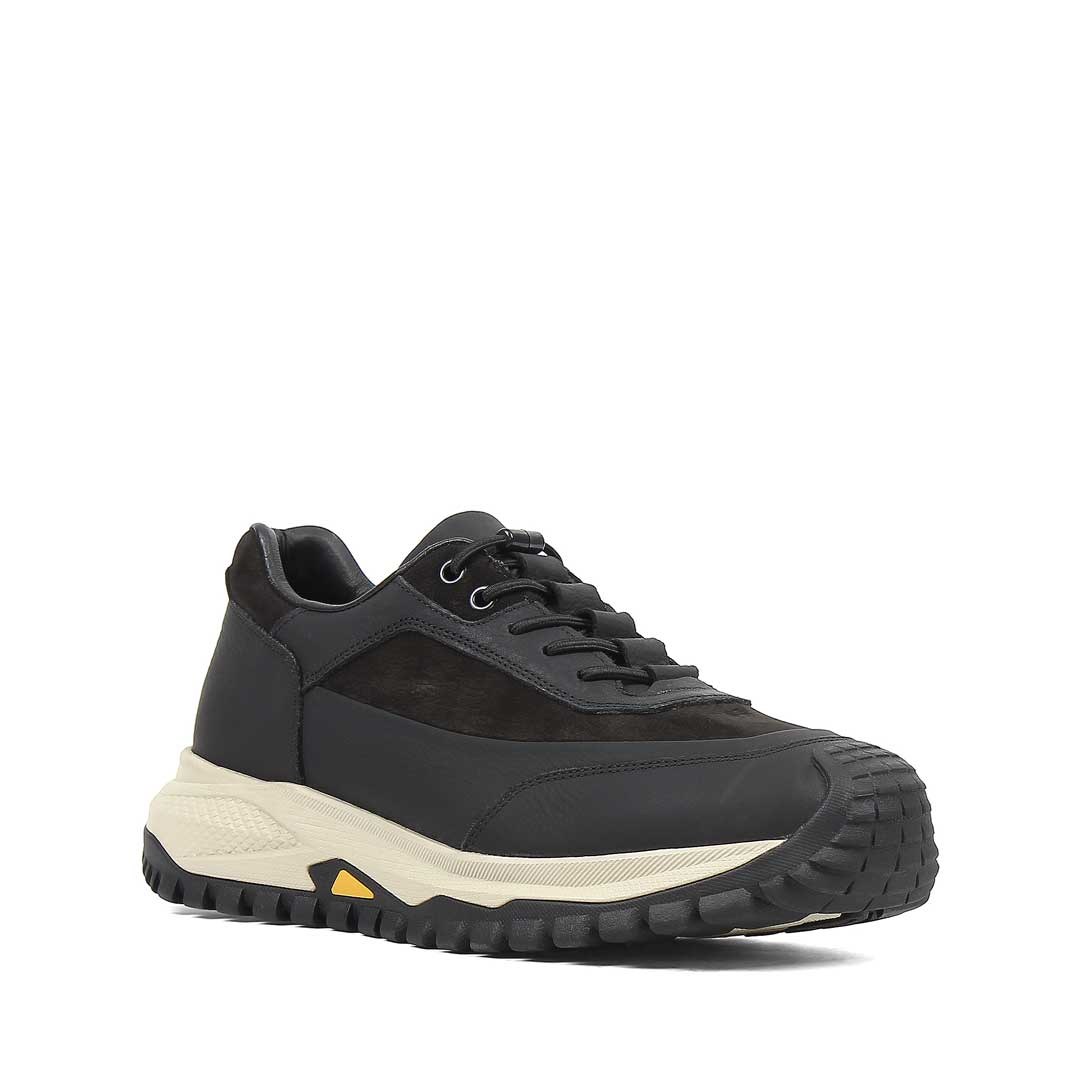 Celal Gültekin Erkek Siyah Nubuk Deri Sneaker