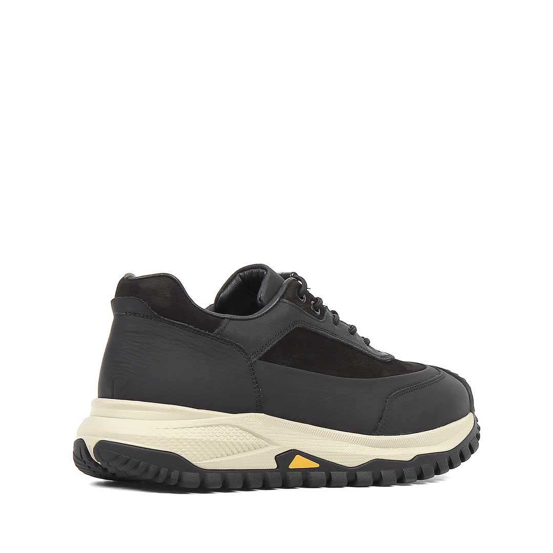 Celal Gültekin Erkek Siyah Nubuk Deri Sneaker