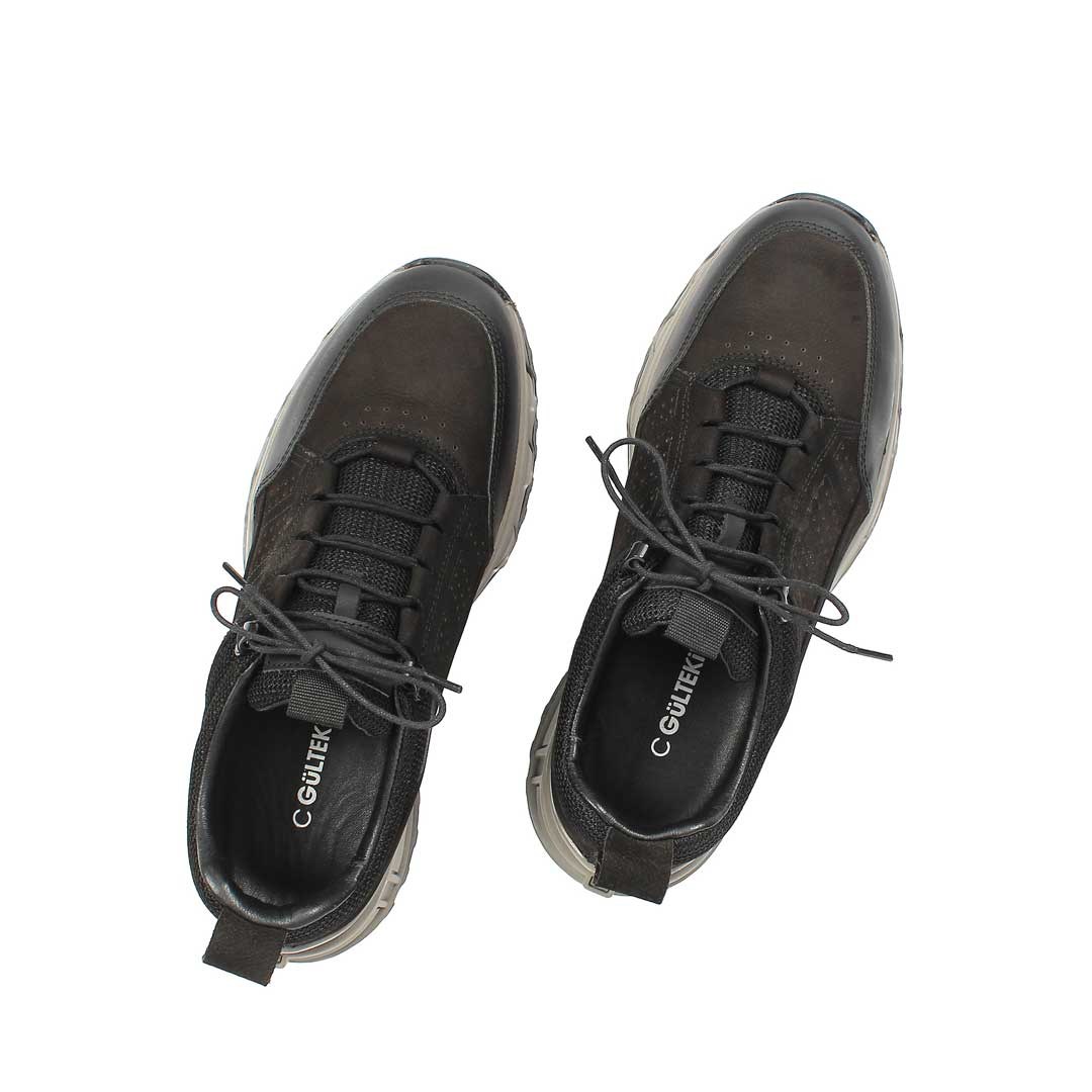 Celal Gültekin Erkek Siyah Nubuk Deri Sneaker