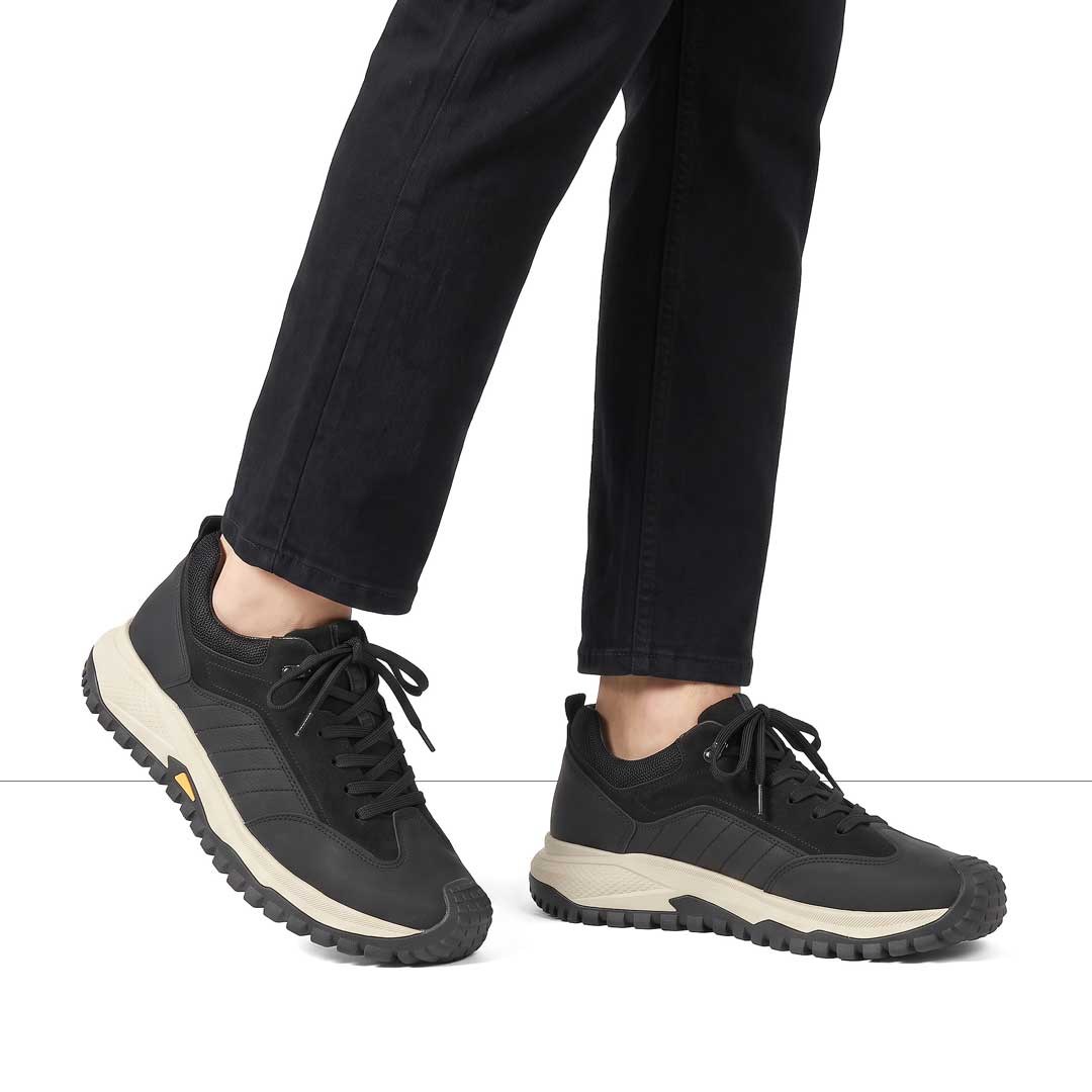 Celal Gültekin Erkek Siyah Nubuk Deri Sneaker