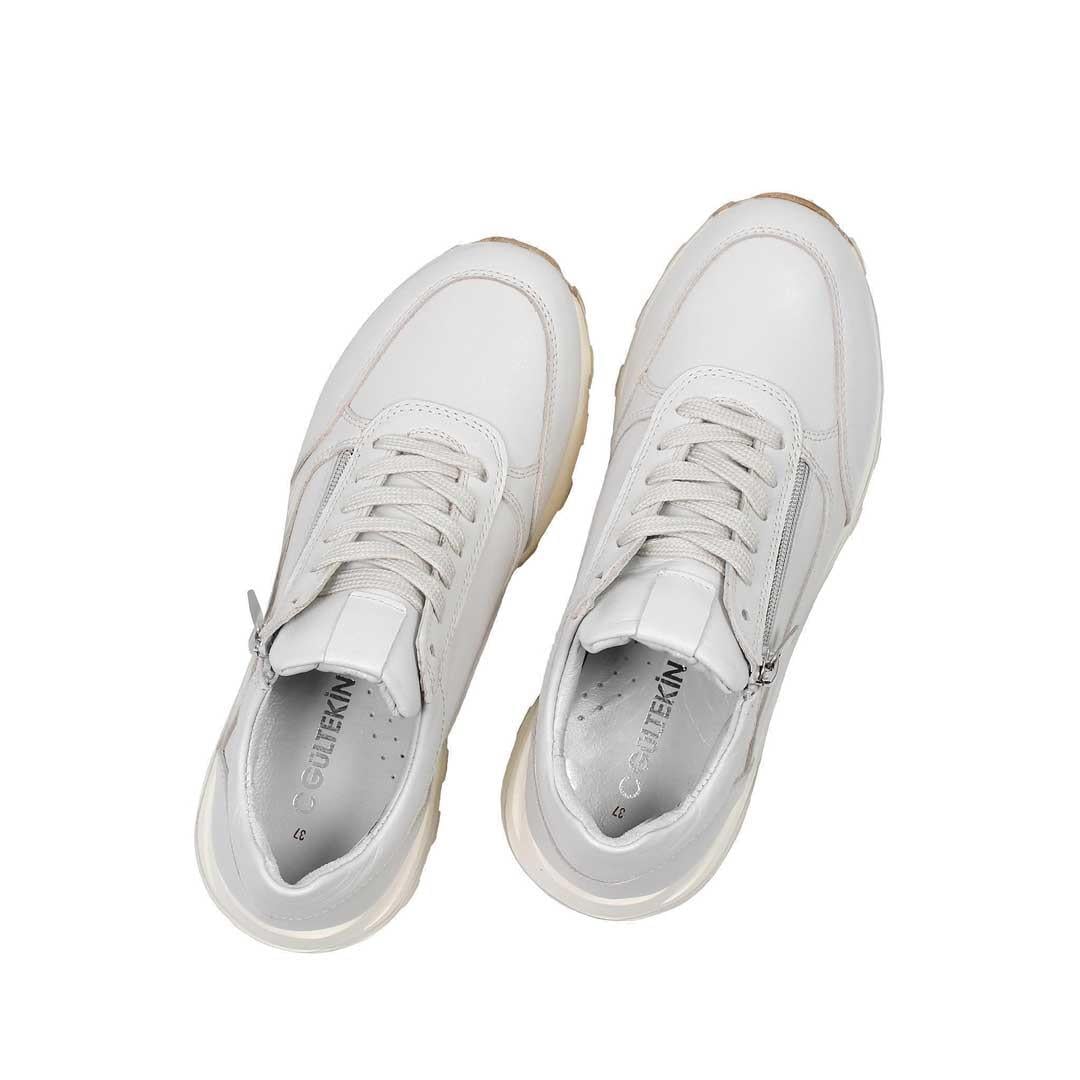 Celal Gültekin Kadın Bej Bağcıklı Fermuarlı Deri Sneaker