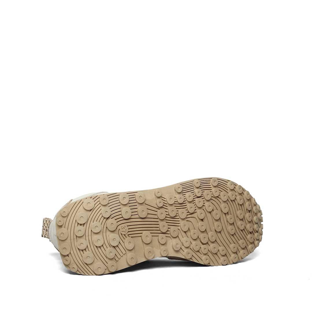 Celal Gültekin Kadın Bej Bağcıklı Kalın Tabanlı Süet Deri Sneaker