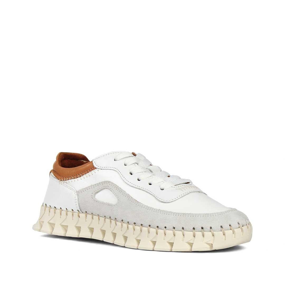 Celal Gültekin Kadın Beyaz Bağcıklı Kalın Tabanlı Süet Deri Sneaker