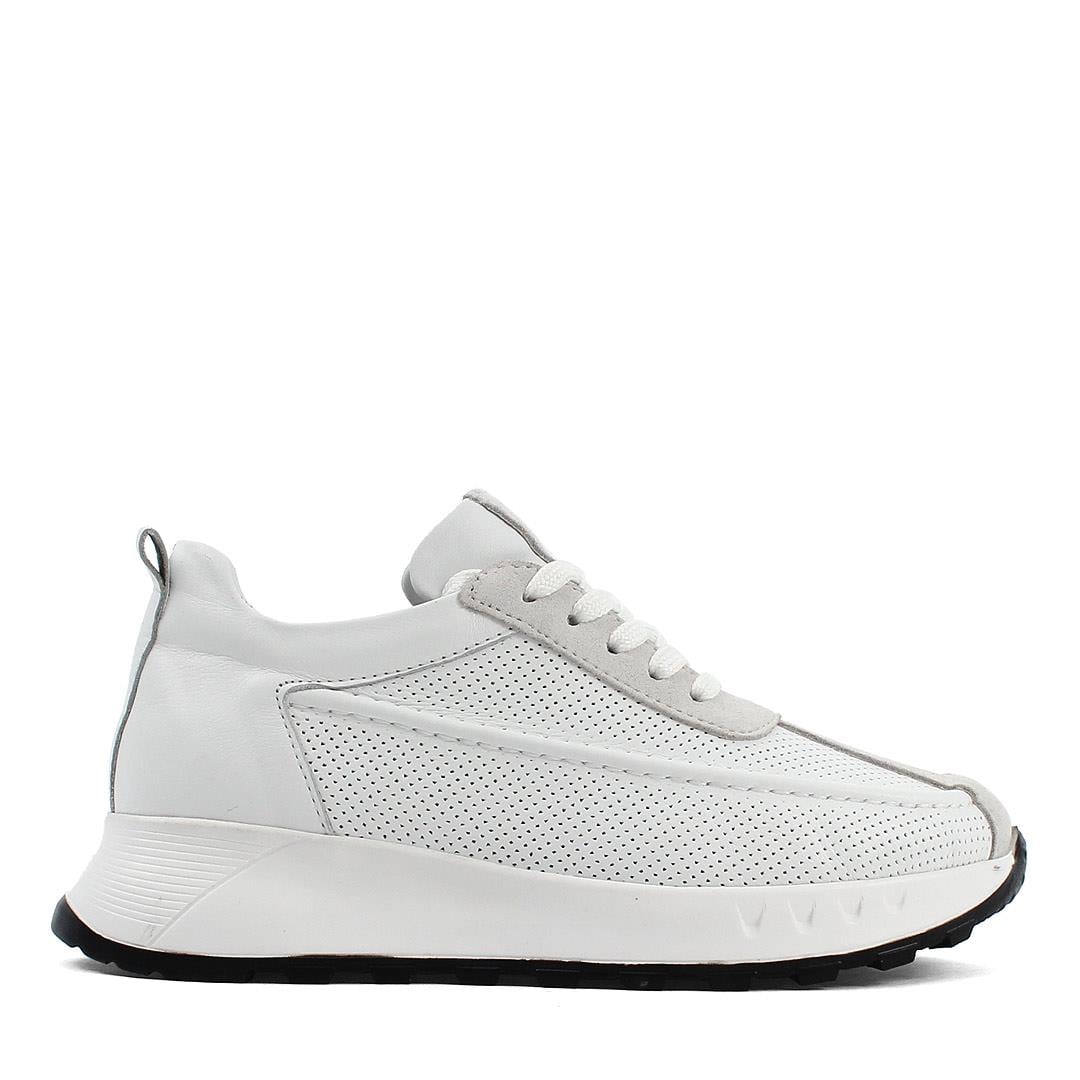 Celal Gültekin Kadın Beyaz Bağcıklı Kalın Tabanlı Süet Deri Sneaker