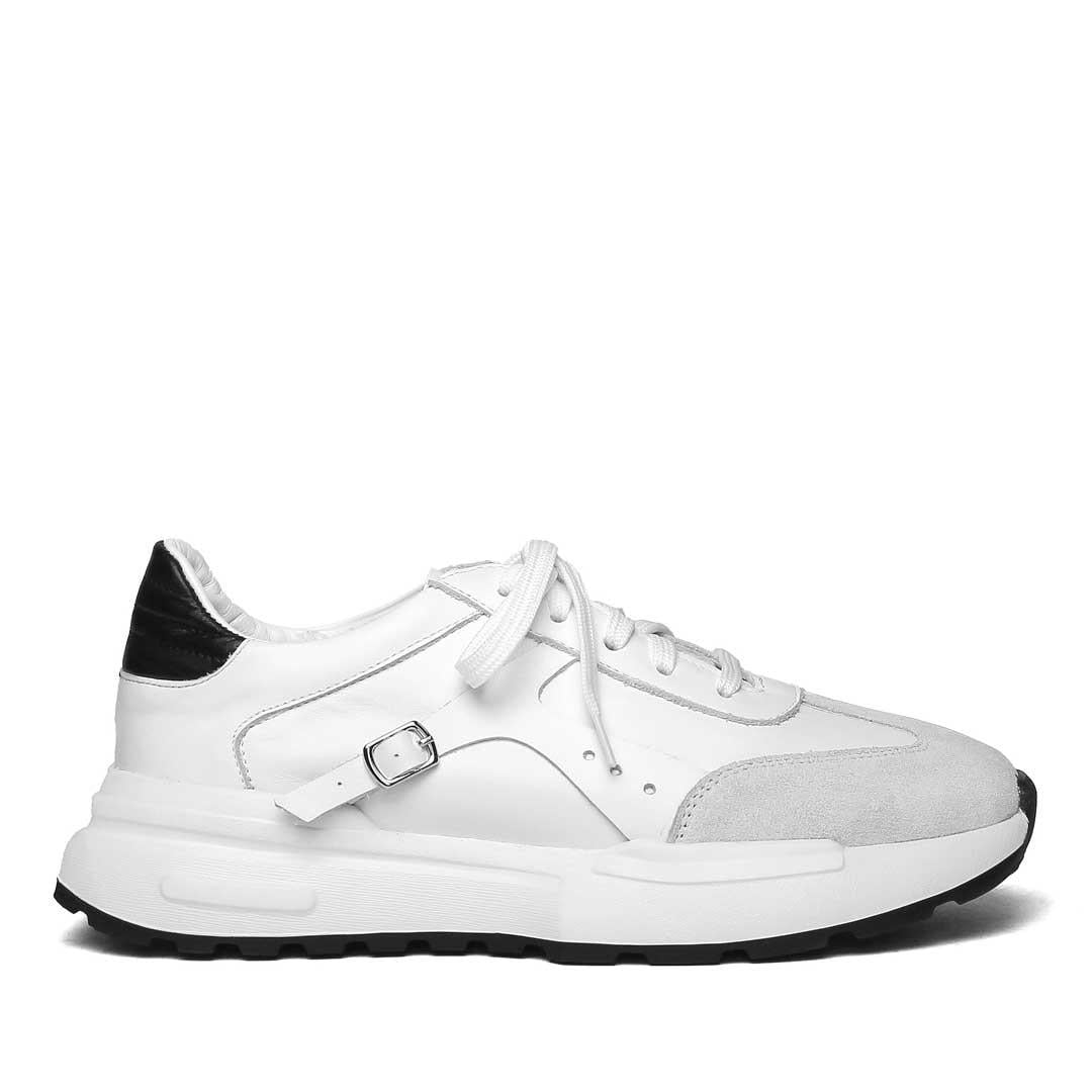 Celal Gültekin Kadın Beyaz Bağcıklı Kalın Tabanlı Süet Deri Sneaker