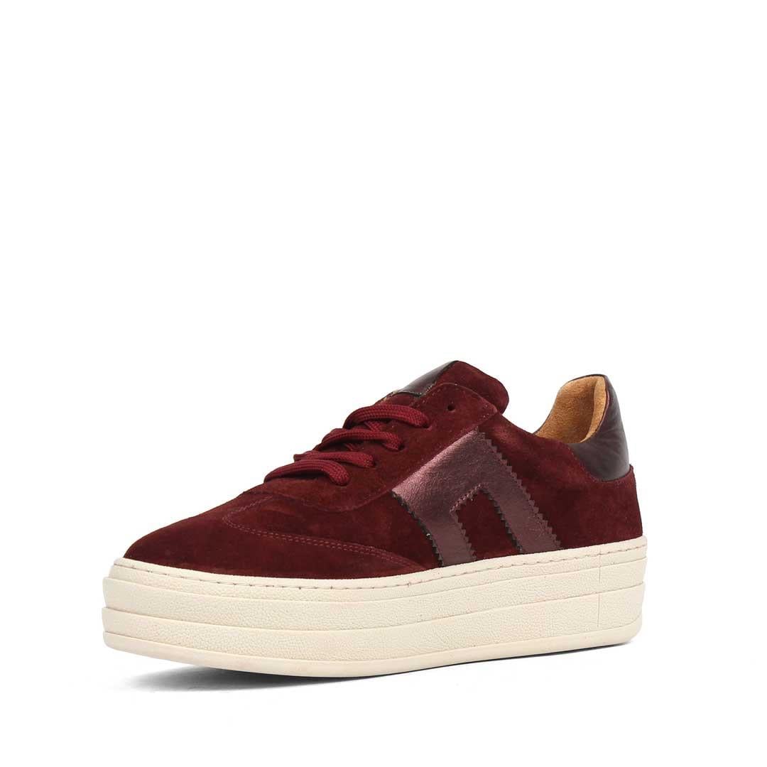 Celal Gültekin Kadın Bordo Bağcıklı Kalın Tabanlı Süet Deri Sneaker