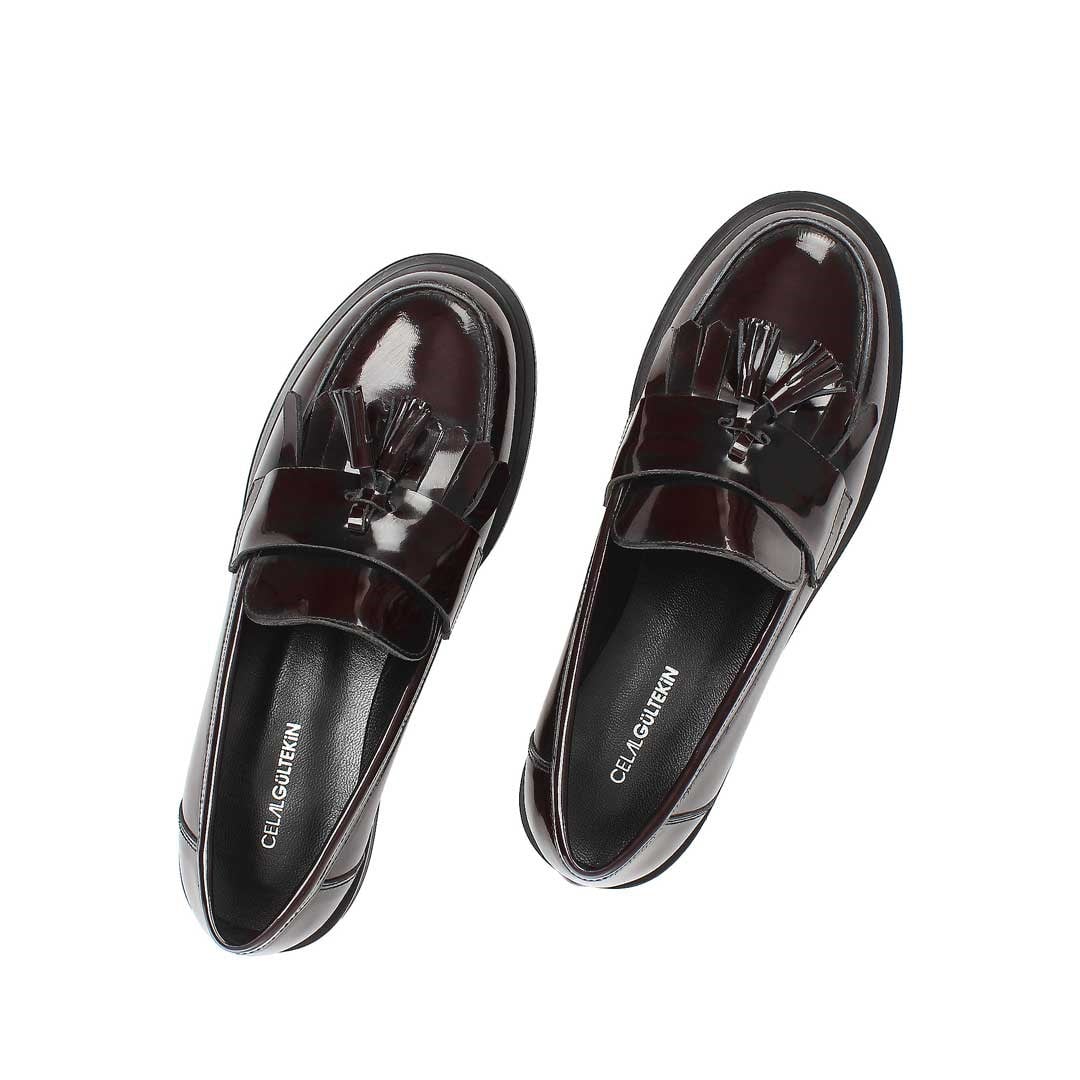 Celal Gültekin Kadın Bordo Püsküllü Açma Deri Loafer