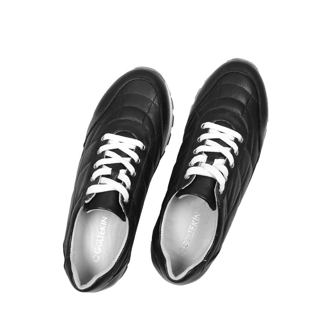 Celal Gültekin Kadın Siyah Bağcıklı Kalın Tabanlı Deri Sneaker