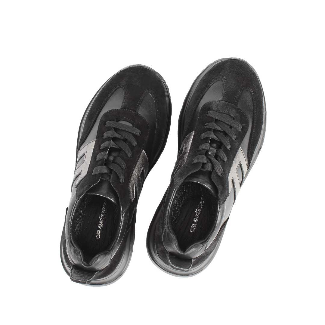 Celal Gültekin Kadın Siyah Bağcıklı Kalın Tabanlı Süet Deri Sneaker