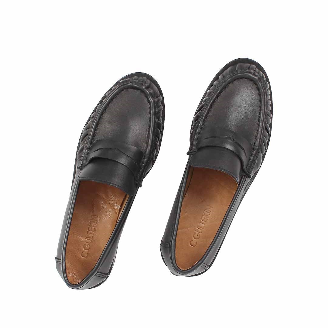Celal Gültekin Kadın Siyah Deri Loafer