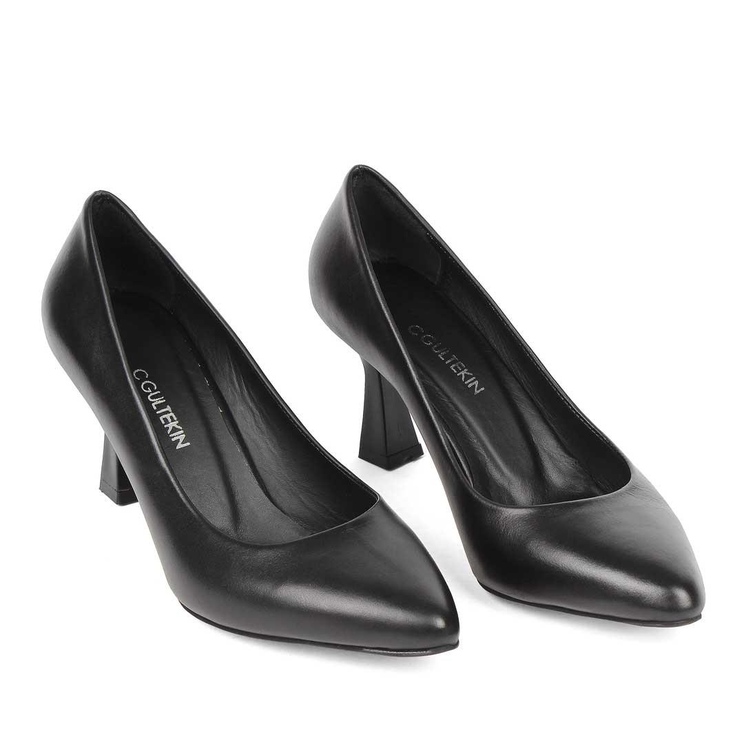 Celal Gültekin Kadın Siyah İnce Topuklu Deri Stiletto