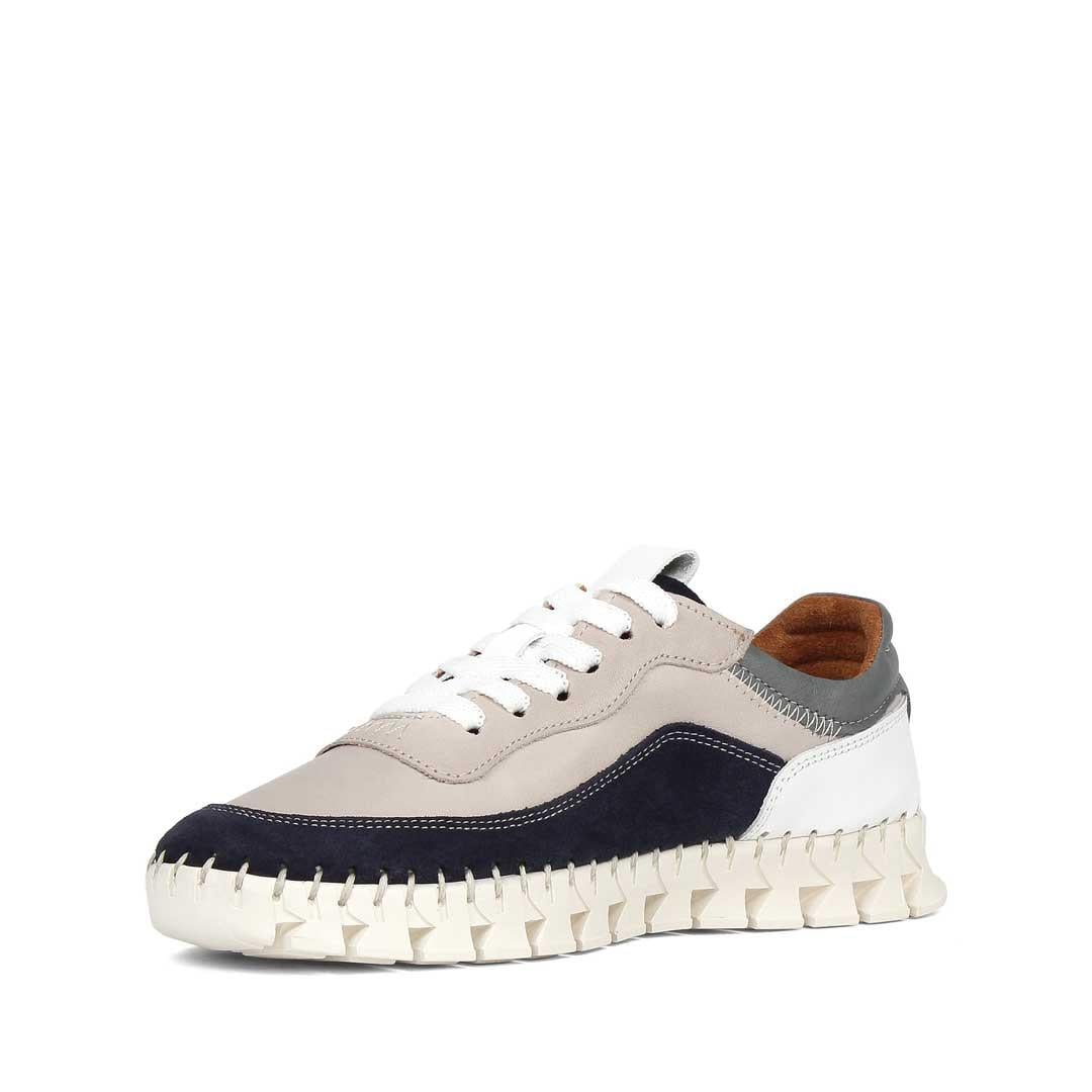 Celal Gültekin Kadın Vizon Bağcıklı Kalın Tabanlı Lacivert Süet Deri Sneaker