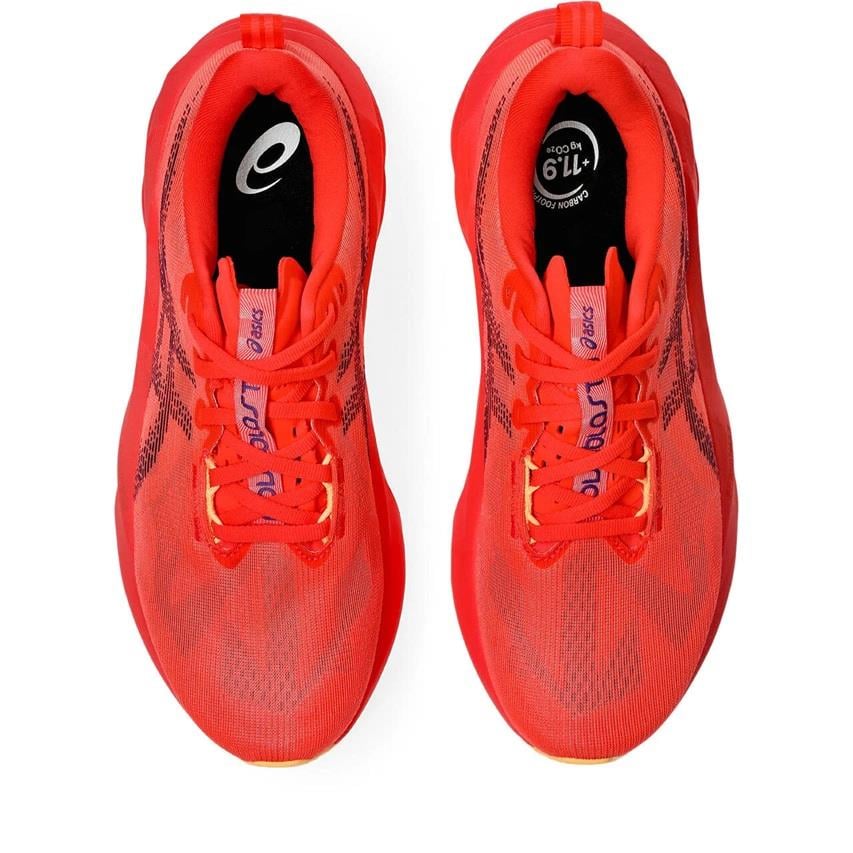 Asics Novablast 5 Kadın Koşu Ayakkabısı