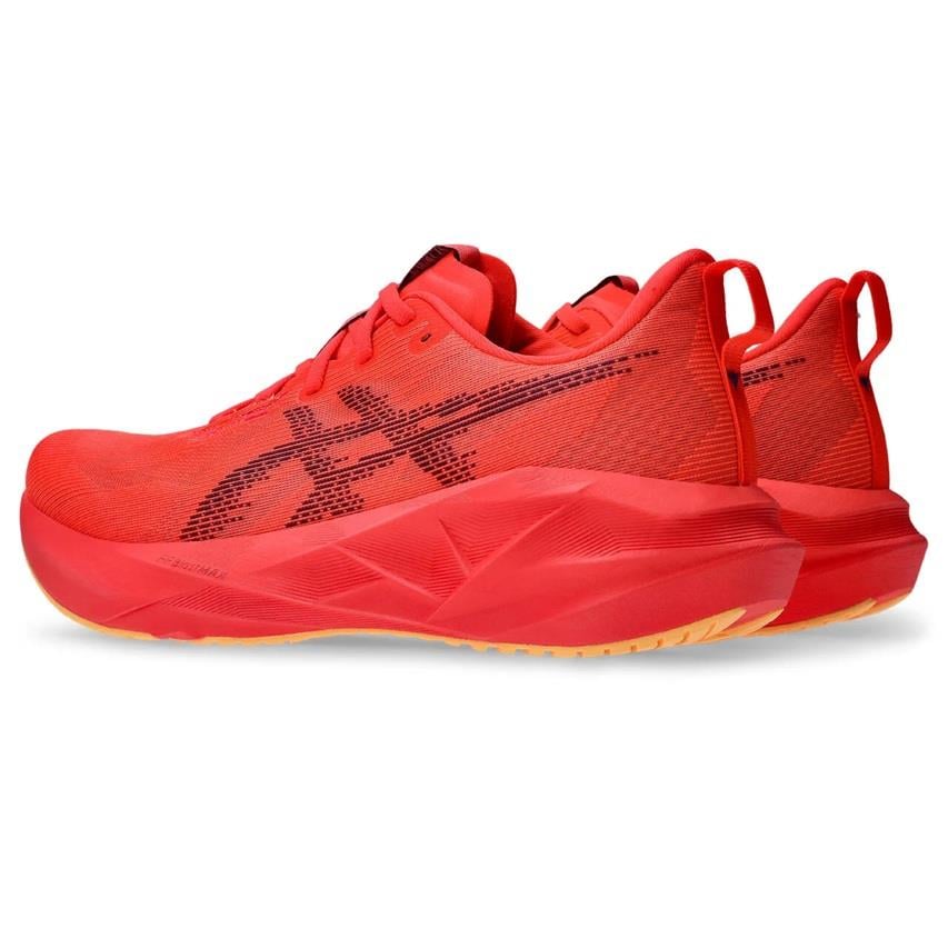 Asics Novablast 5 Kadın Koşu Ayakkabısı