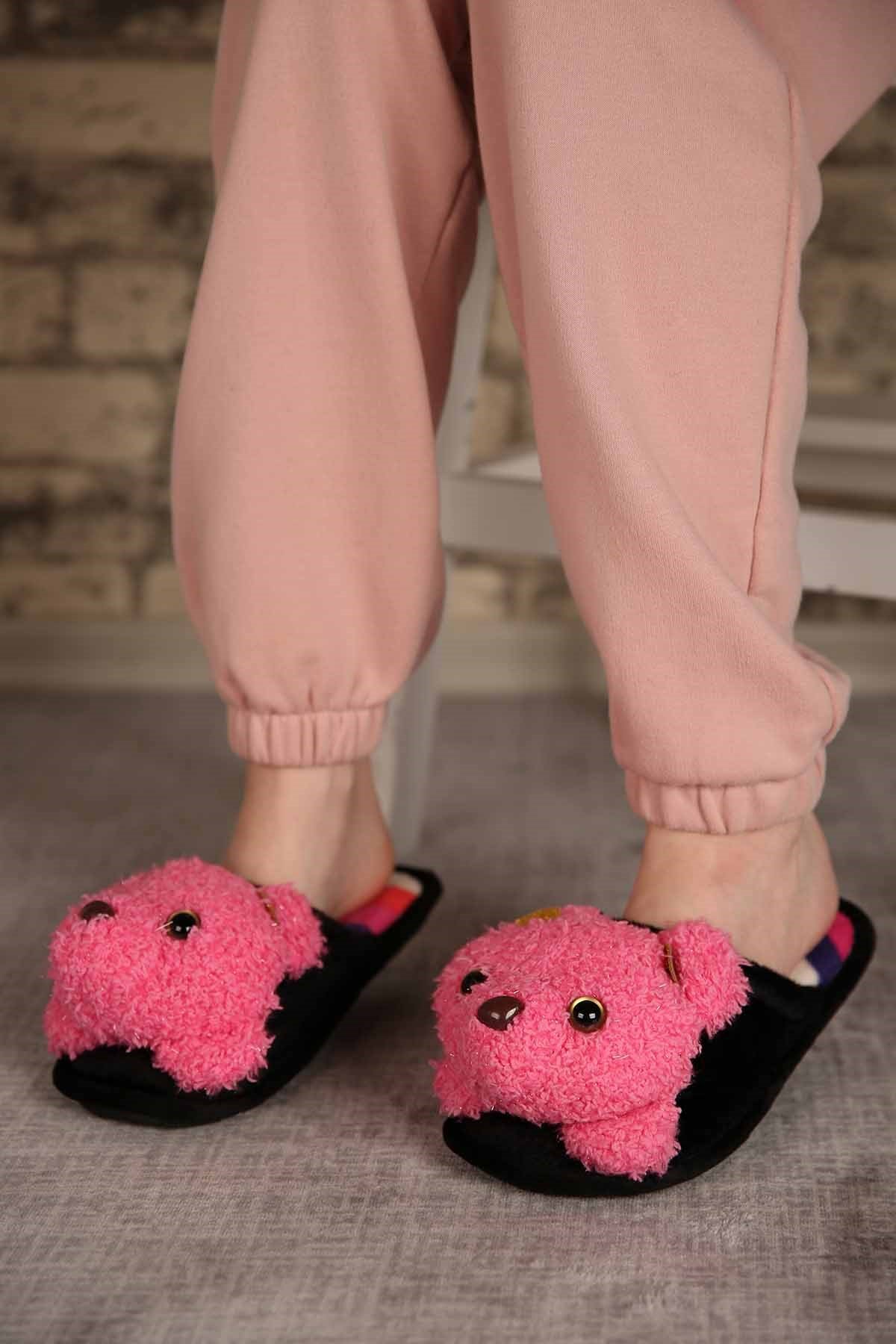Bayan Ayıcıklı Ev Terliği; PEMBE