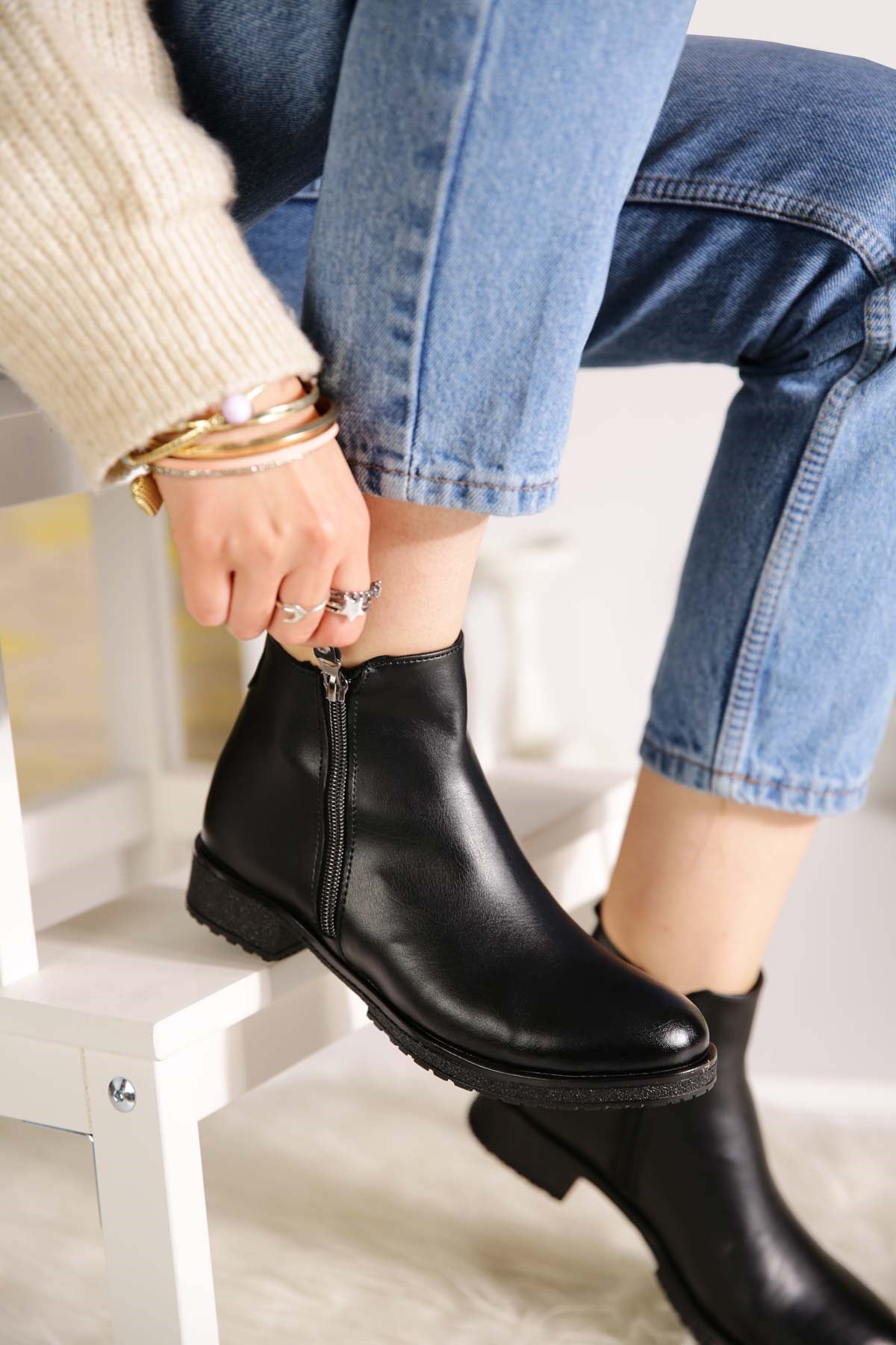 Bayan Bot - 2280 SİYAH CİLT