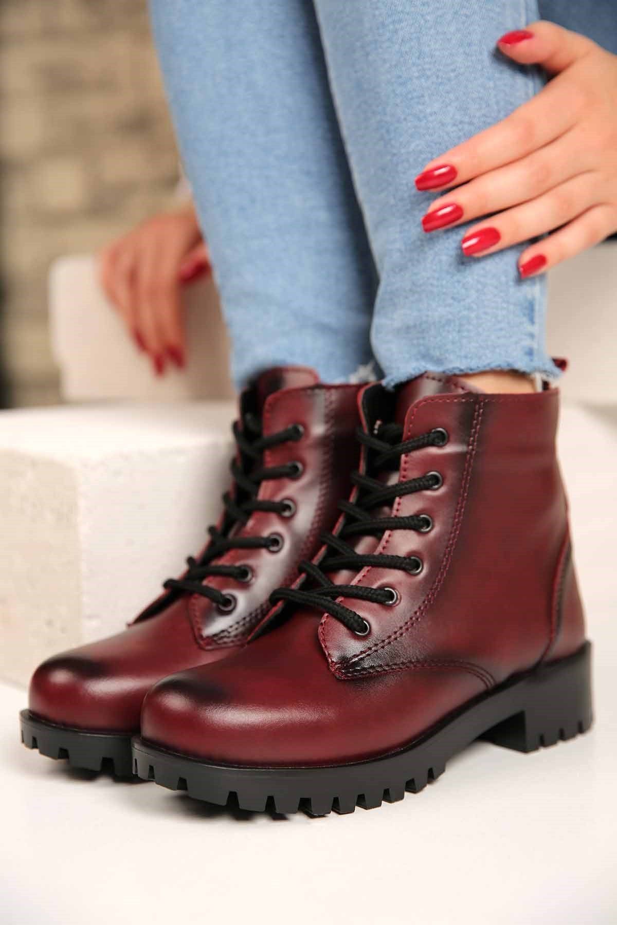 Bayan Kısa Postal BORDO CİLT