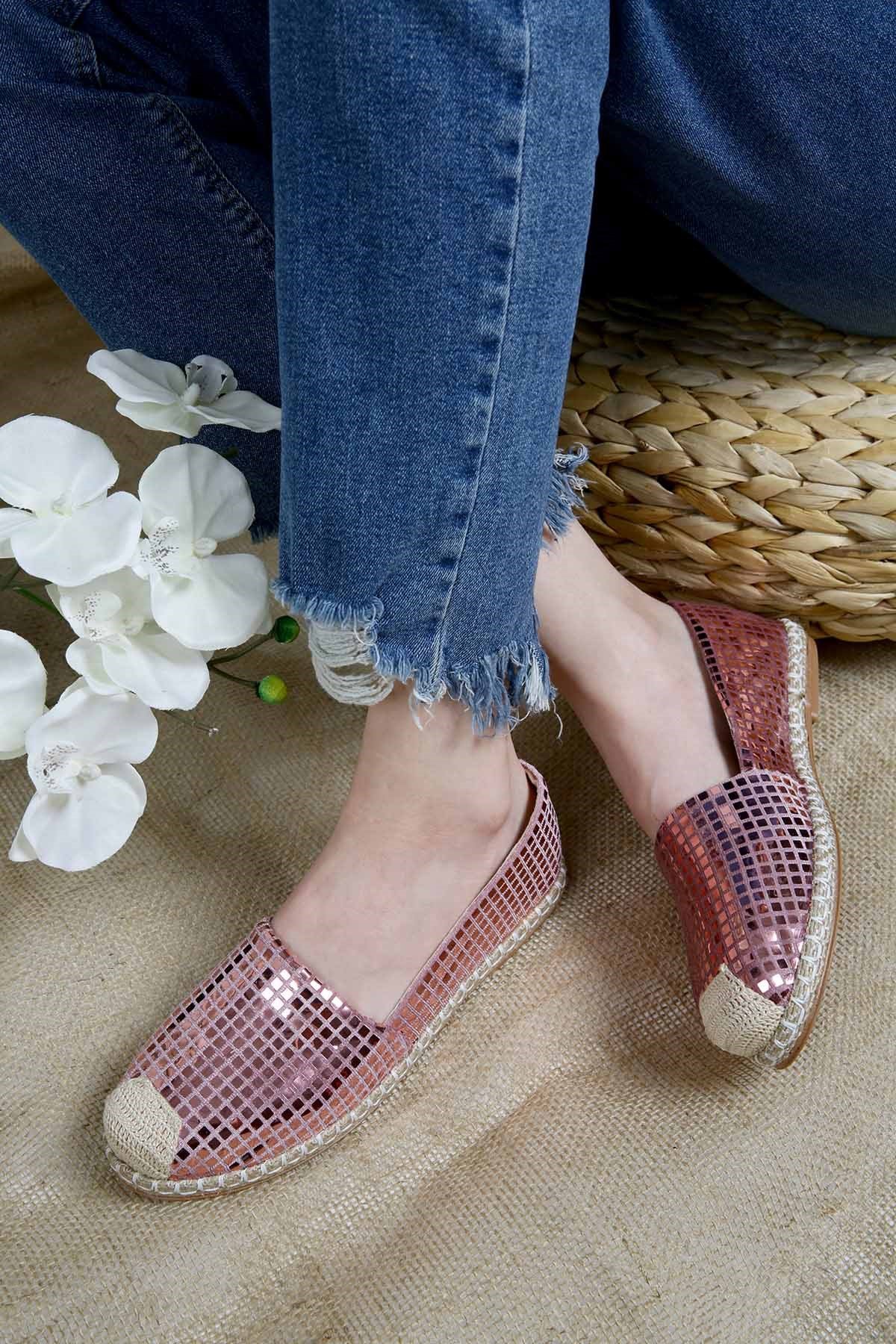 Bayan Parlak Kare Desen Espadril 7121 PUDRA KARE
