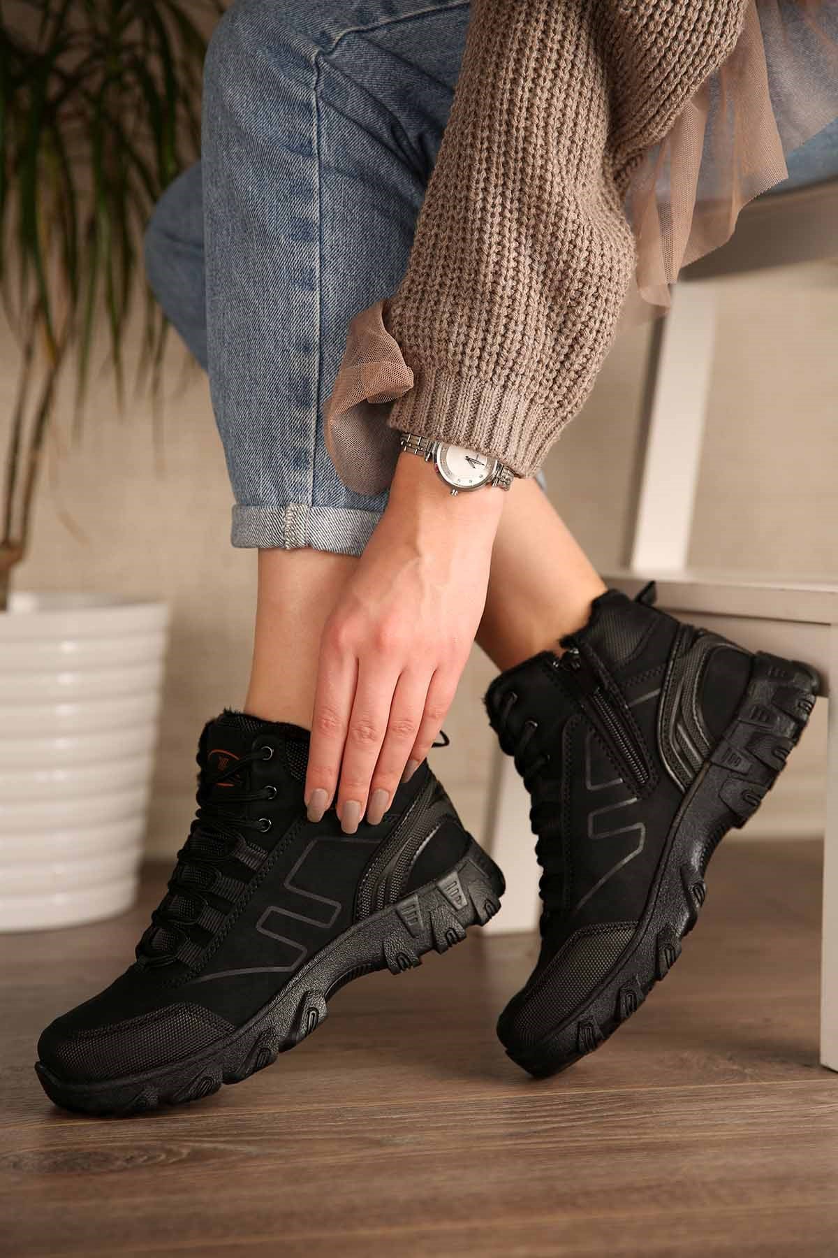 Bayan Spor Trekking Bot SİYAH
