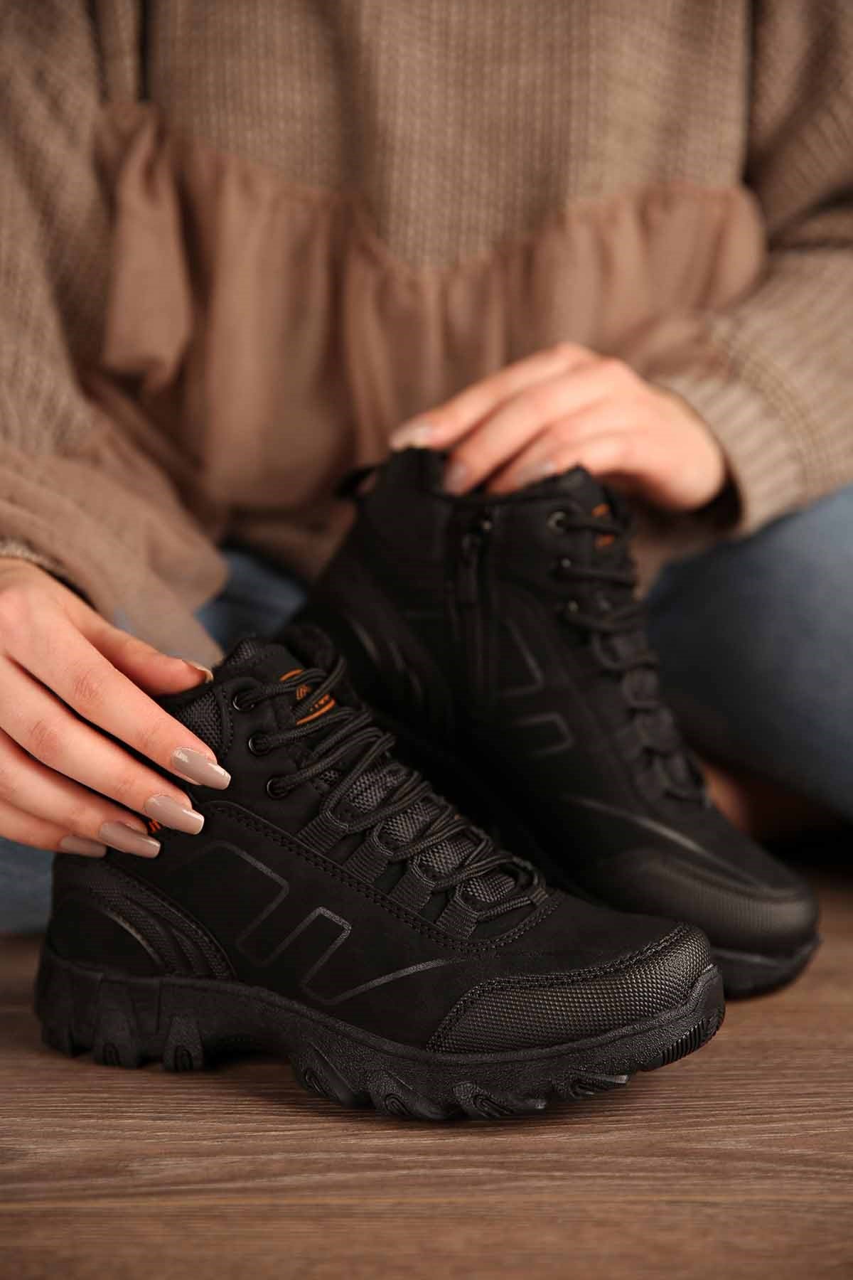 Bayan Spor Trekking Bot SİYAH