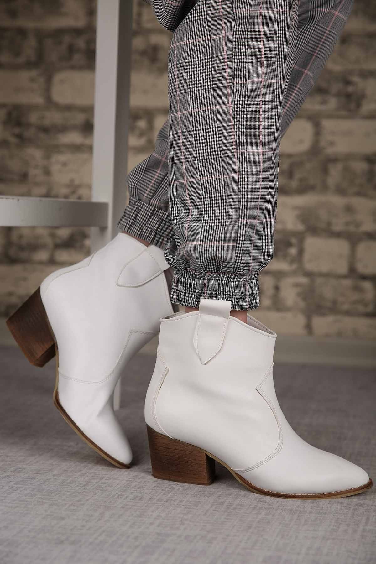 Bayan Western Bot - 1906S BEYAZ CİLT