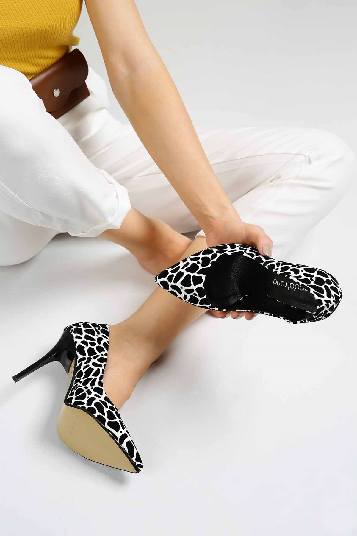 Bayan Zebra Desen Stiletto - 6953 BEYAZ ZEBRA