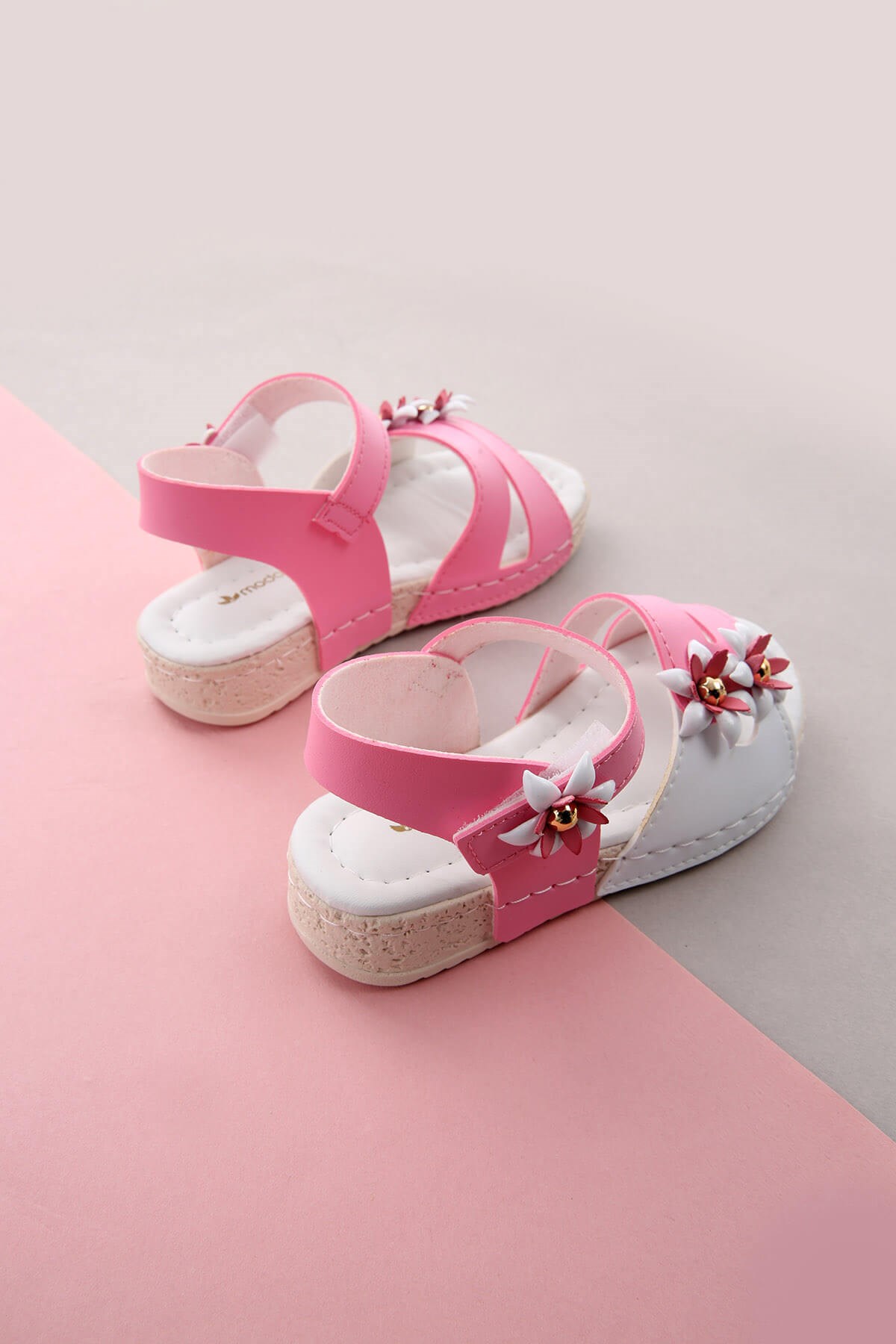 Çocuk Çiçekli Sandalet 26-29 BEYAZ PEMBE