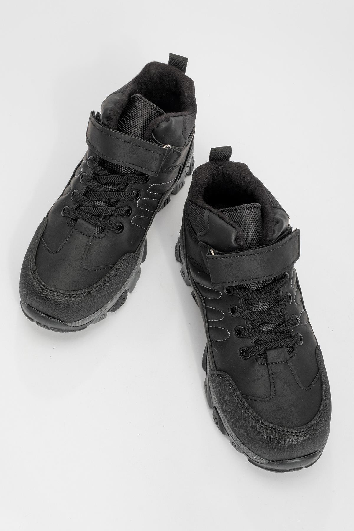 Çocuk Trekking Bot 31-35 SİYAH