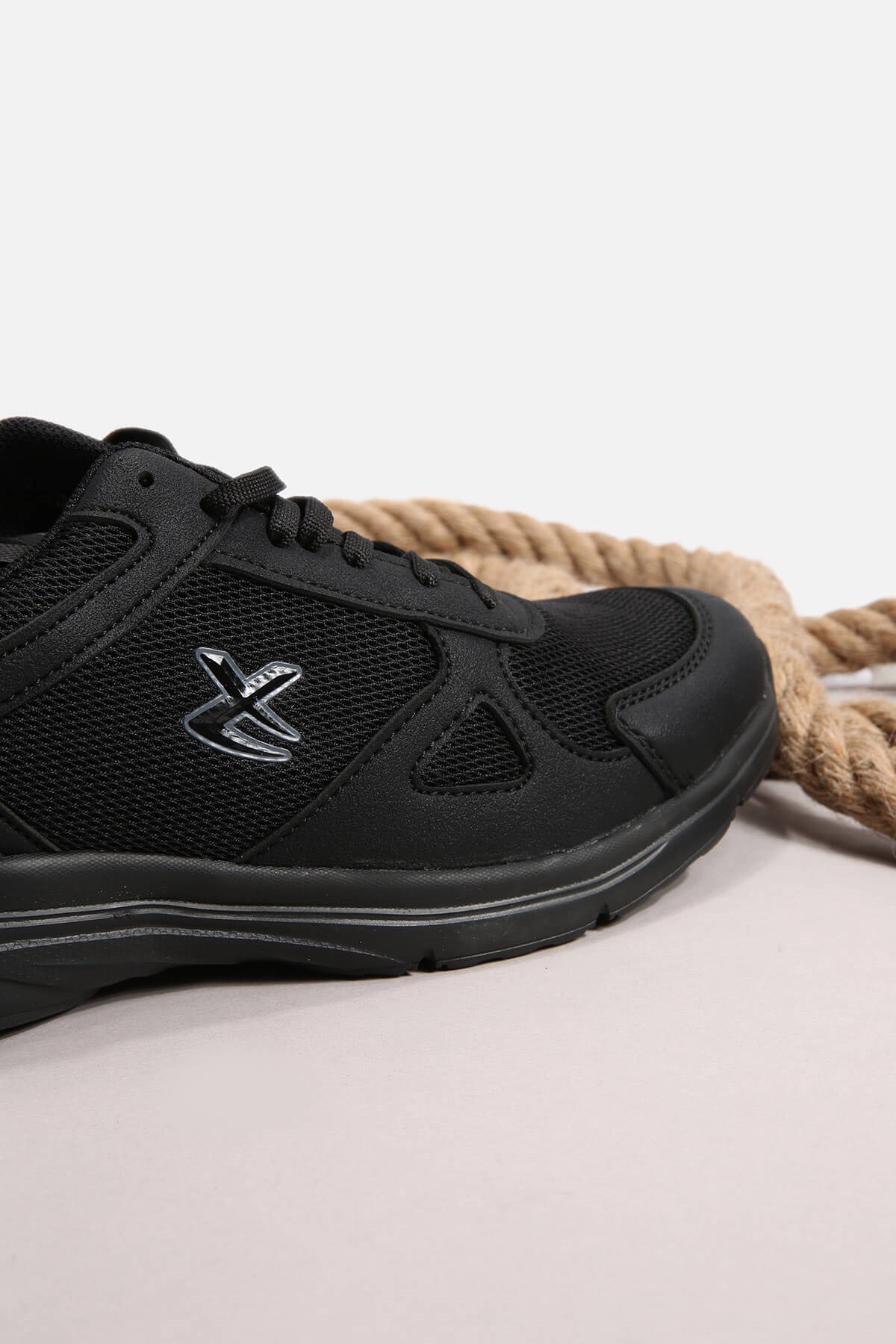 Erkek Anorak Spor Ayakkabı 45-47 SİYAH SİYAH