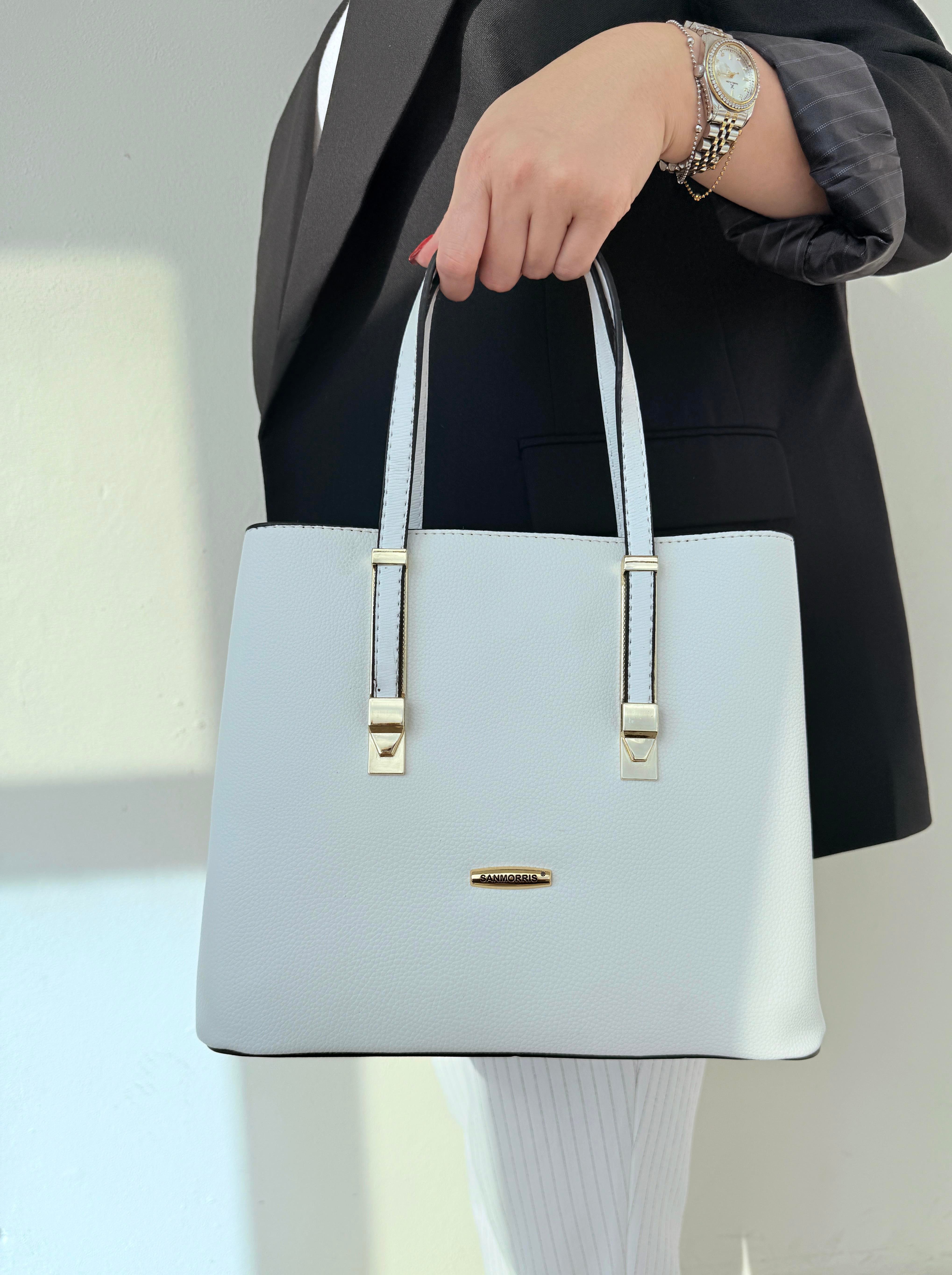 Kadın 4 Bölmeli Gold Aksesuarlı Sade Şık Omuz Ve El Çantası BEYAZ