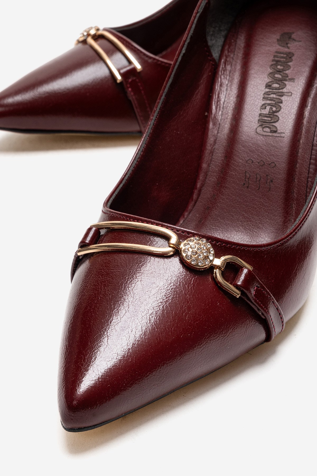 Kadın İnci Taşlı Sivri Burunlu Stiletto Ayakkabı BORDO KIRIŞIK