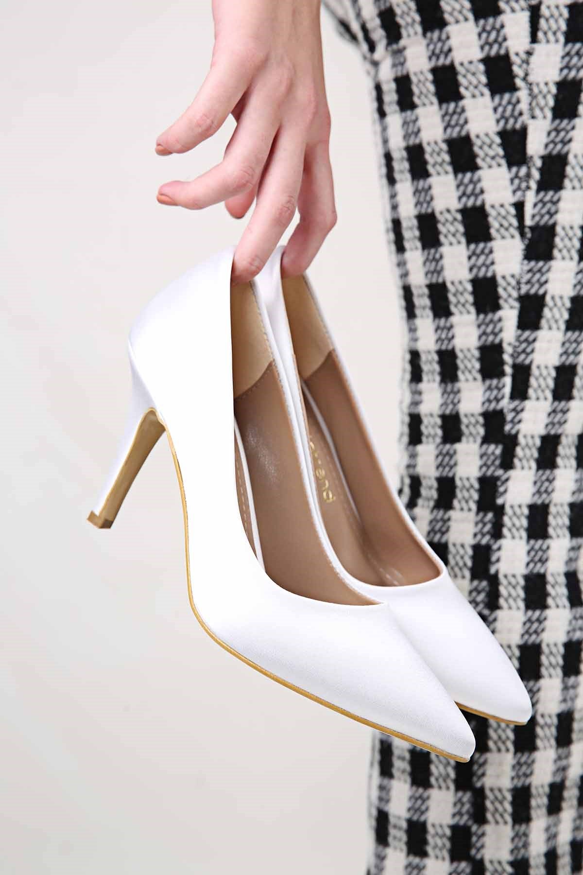 Kadın Sivri Burunlu Stiletto BEYAZ SATEN