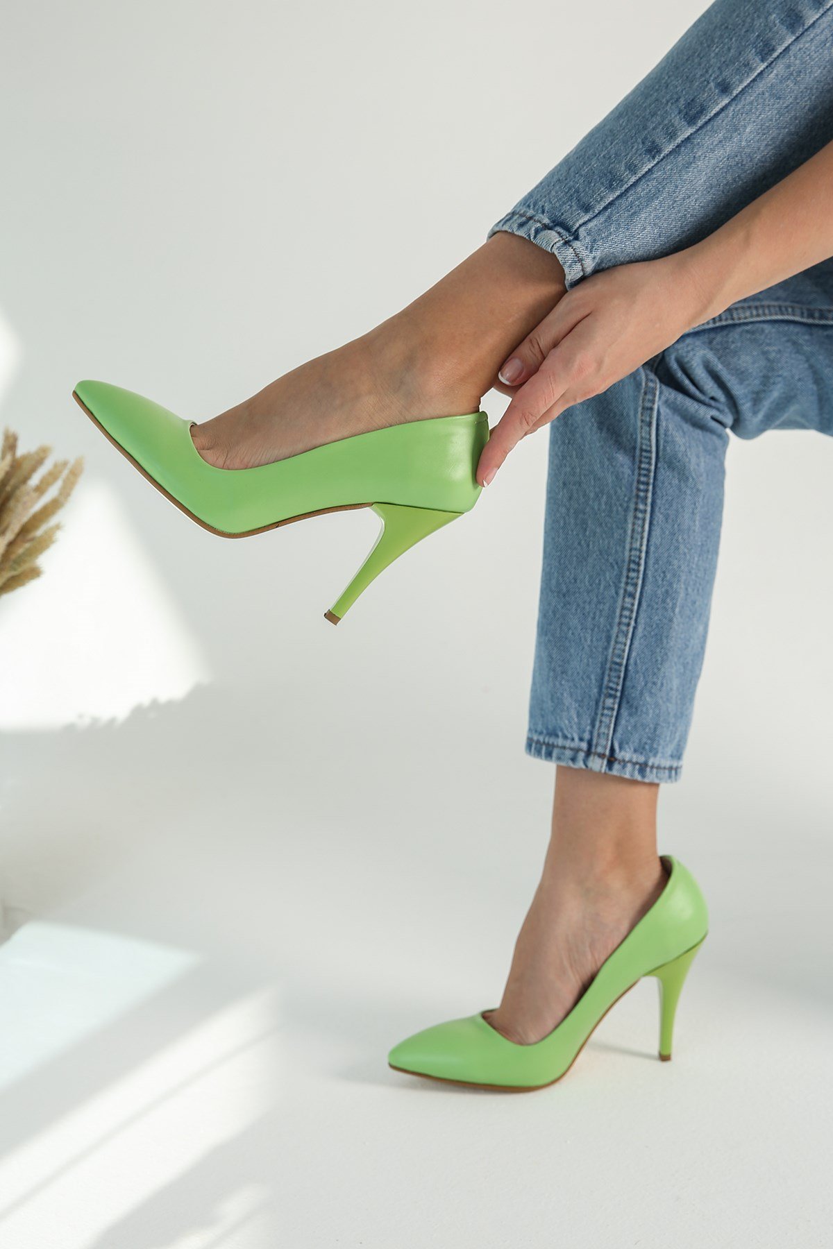 Kadın Sivri Burunlu Stiletto FISTIK YEŞİLİ CİLT