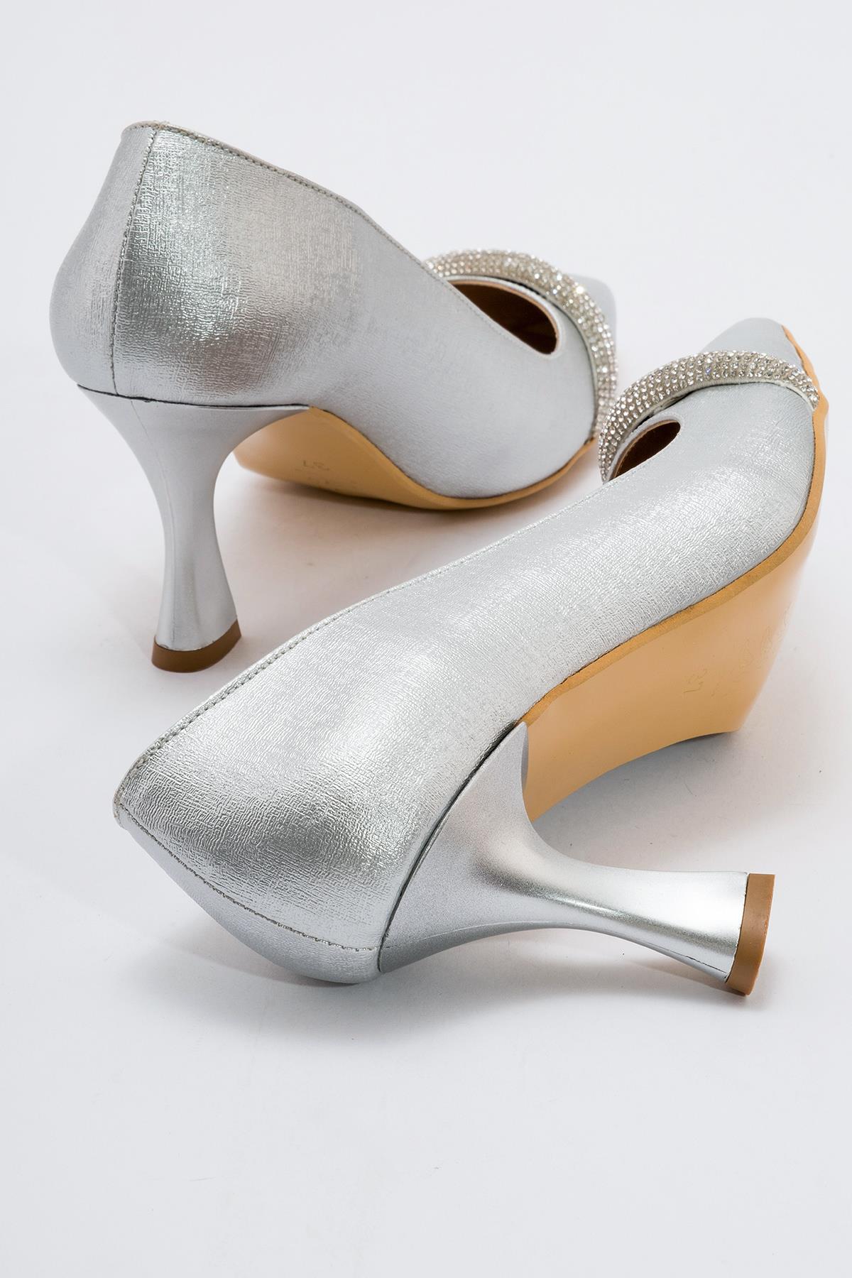 Kadın Sivri Burunlu Stiletto GÜMÜŞ PRADA