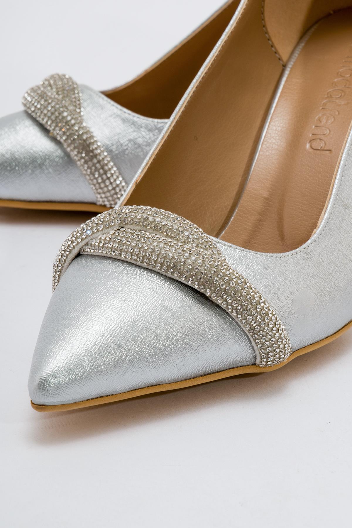Kadın Sivri Burunlu Stiletto GÜMÜŞ PRADA