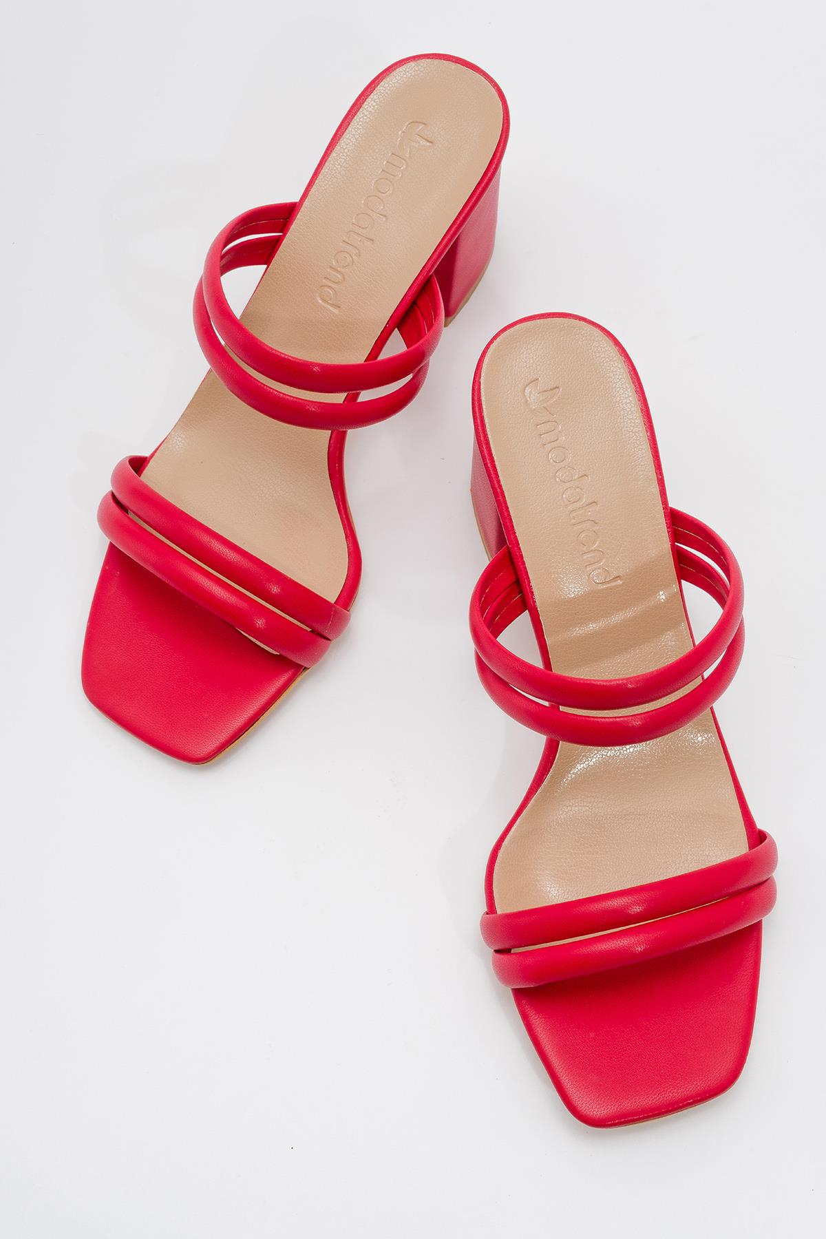 Kadın Sivri Burunlu Stiletto KIRMIZI CİLT