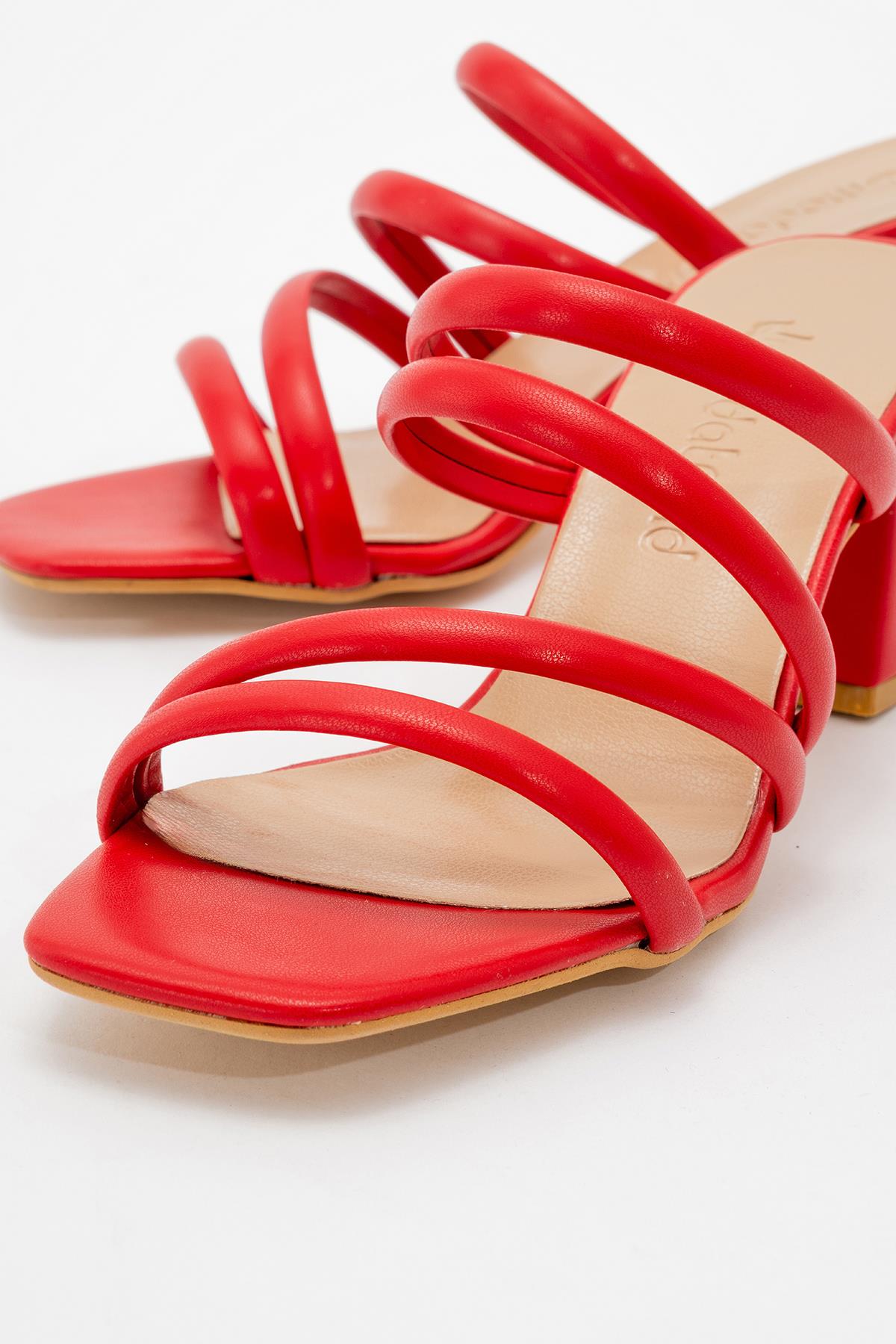 Kadın Sivri Burunlu Stiletto KIRMIZI CİLT