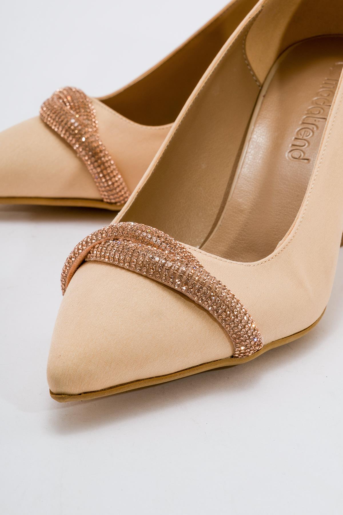Kadın Sivri Burunlu Stiletto TEN ZRA