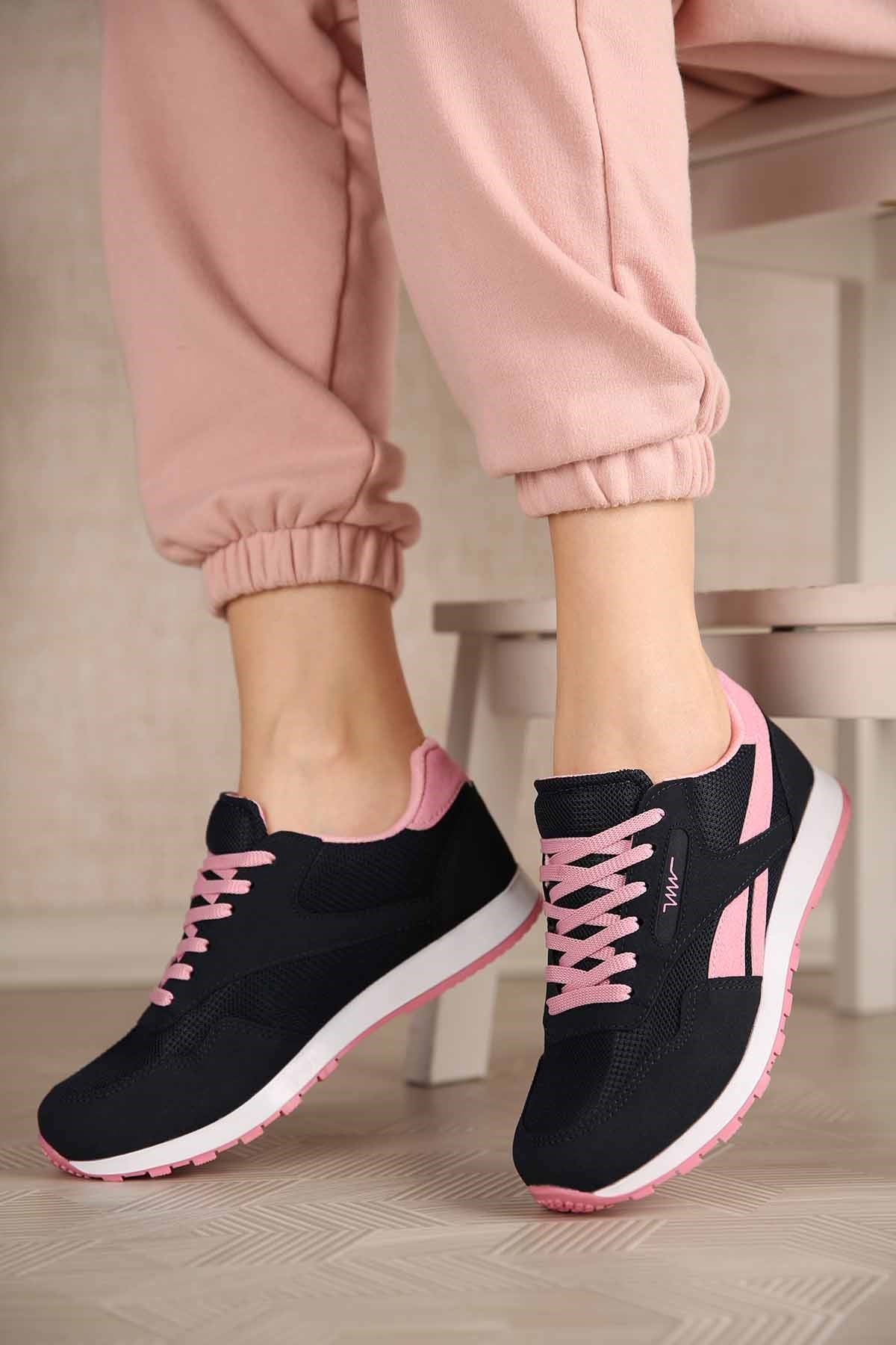 Kadın Spor Ayakkabı LACİ PEMBE