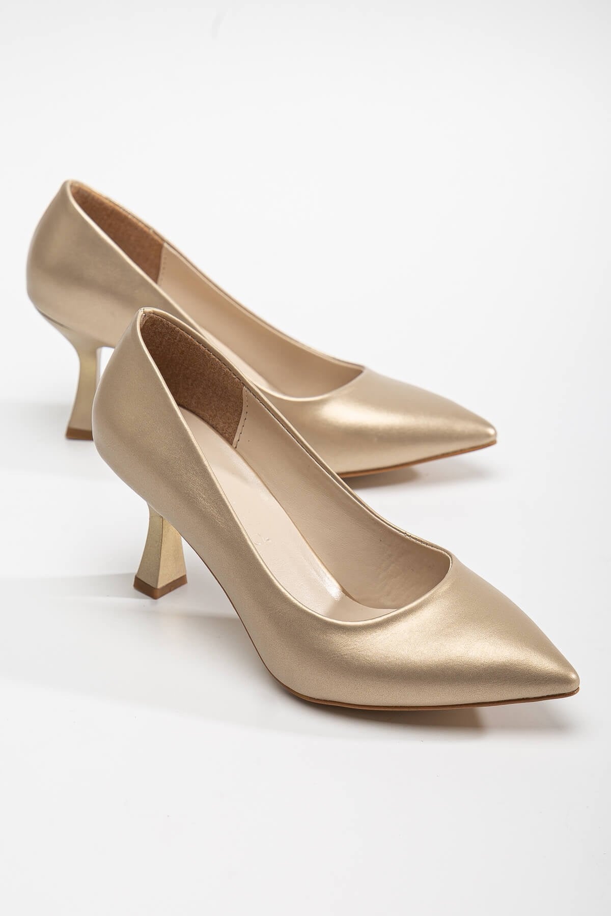 Kadın Stiletto ALTIN CİLT