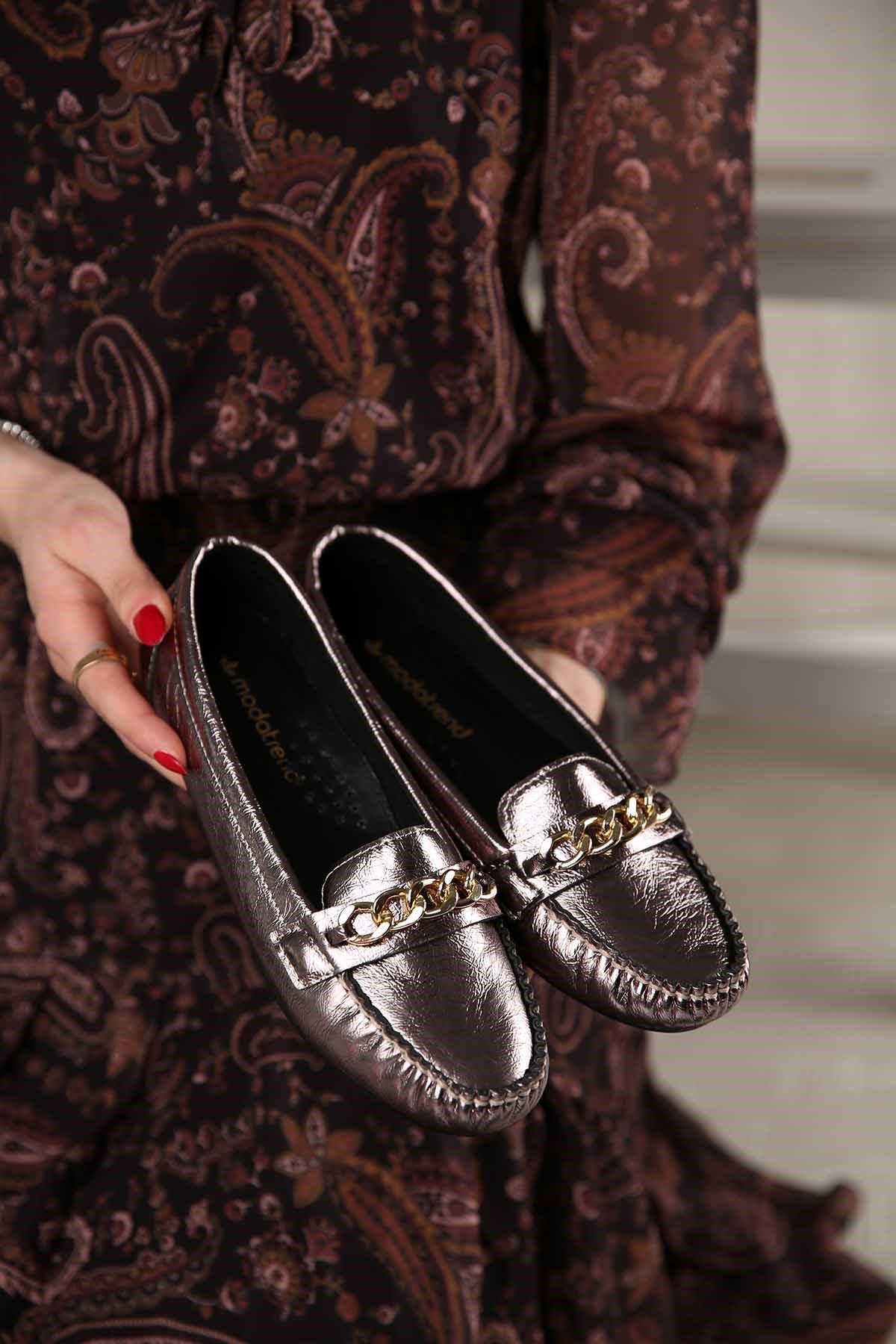 Kadın Toka Kemerli Günlük Ayakkabı PLATİN KIRIŞIK