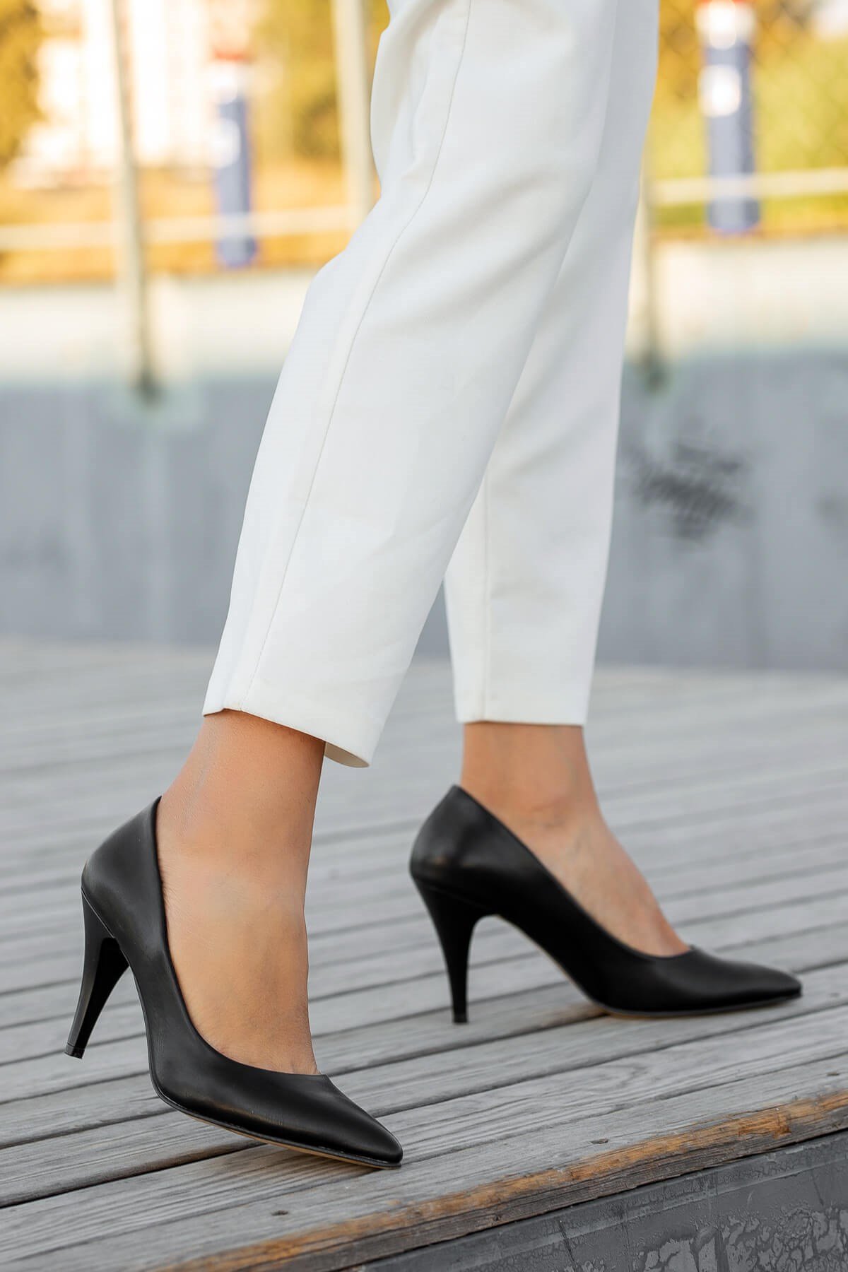 Kadın Topuklu Ayakkabı SİYAH CİLT