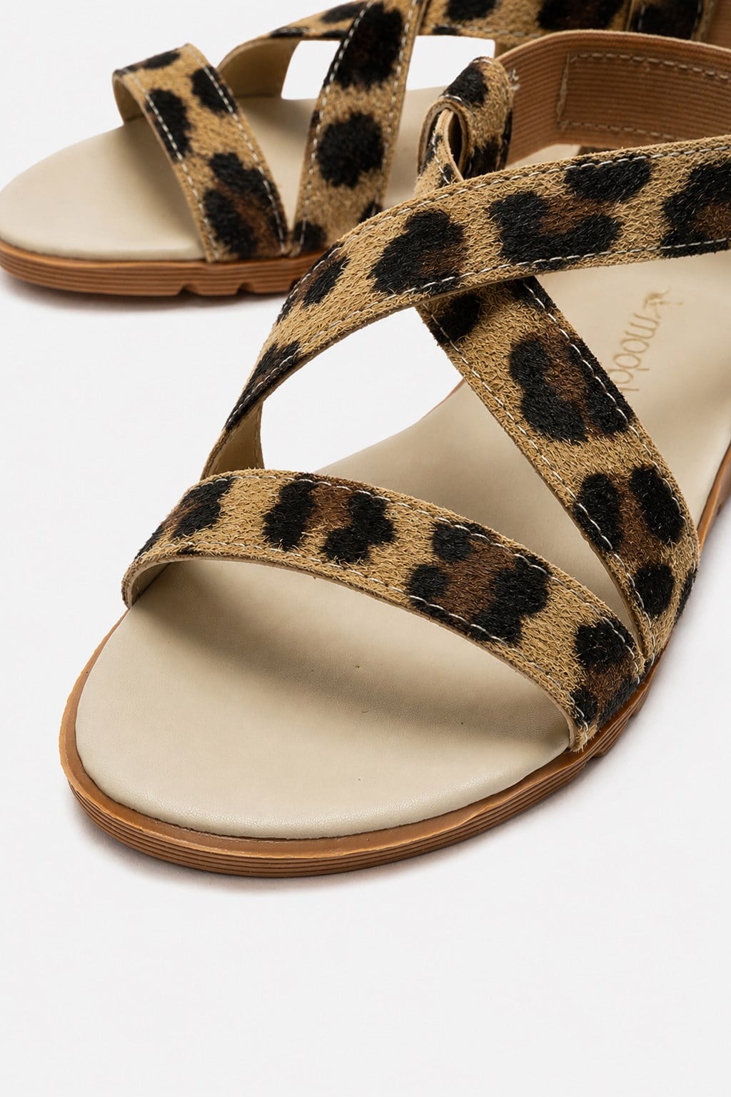 Lastikli Çapraz Kadın Sandalet LEOPAR